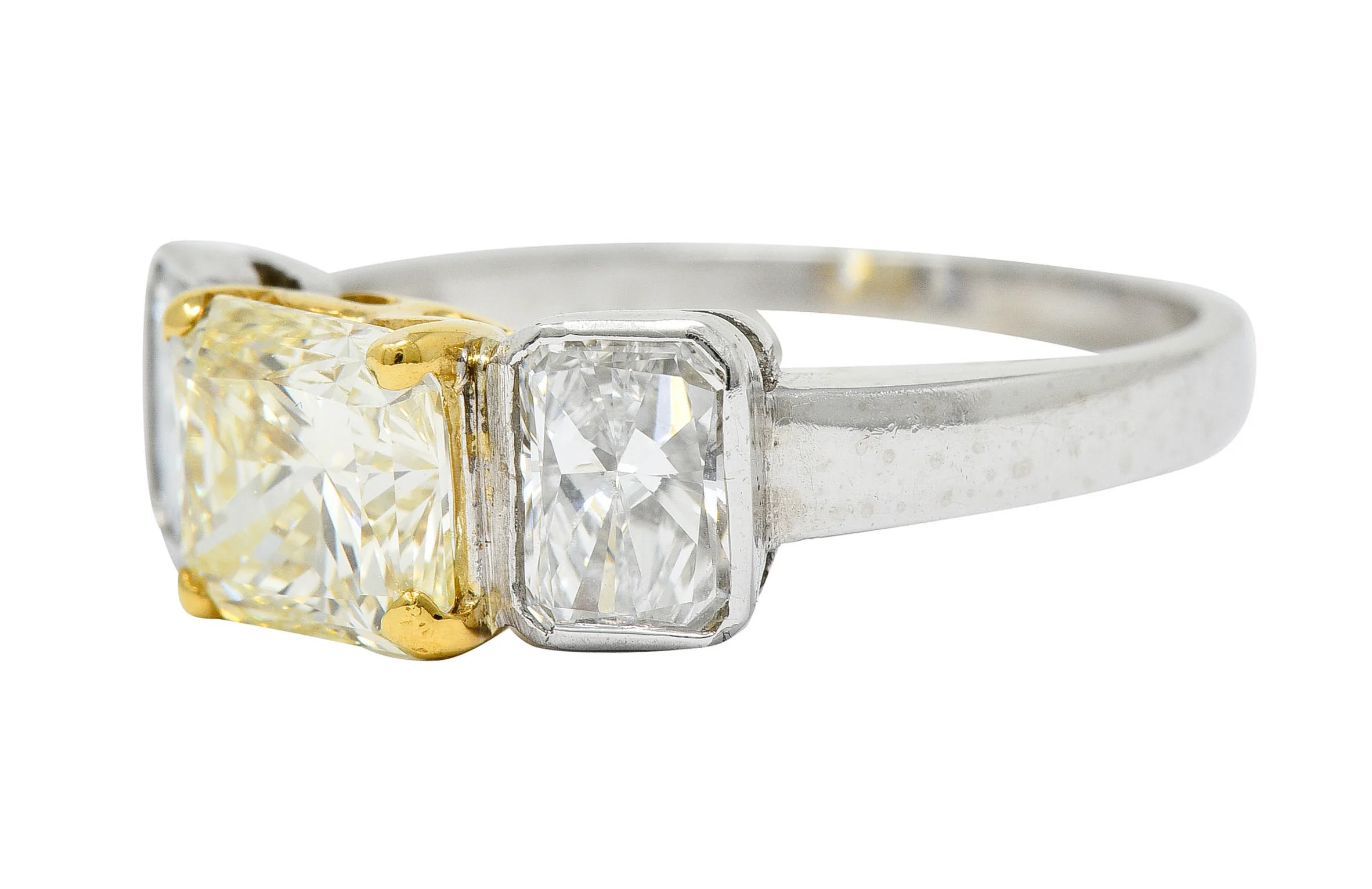 Contemporary 2.76 CTW Fancy Yellow & White Diamond 18 Karat Gold Platinum Ring - Image 6