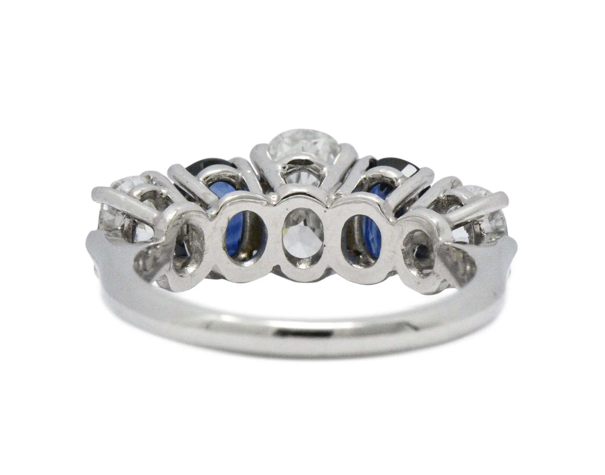 Contemporary 2.90 CTW Diamond Sapphire And Platinum Ring GIA - Image 5
