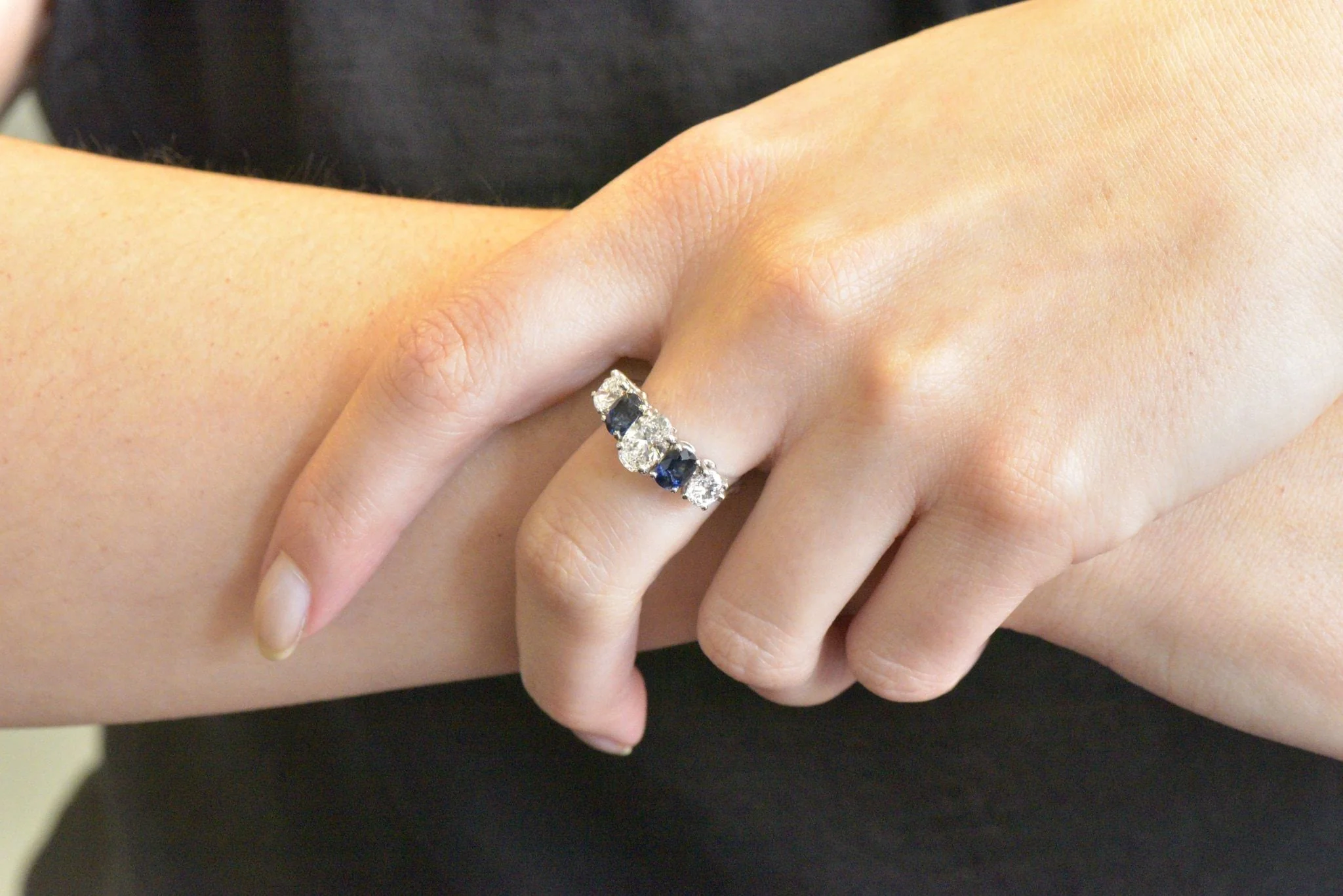 Contemporary 2.90 CTW Diamond Sapphire And Platinum Ring GIA - Image 7