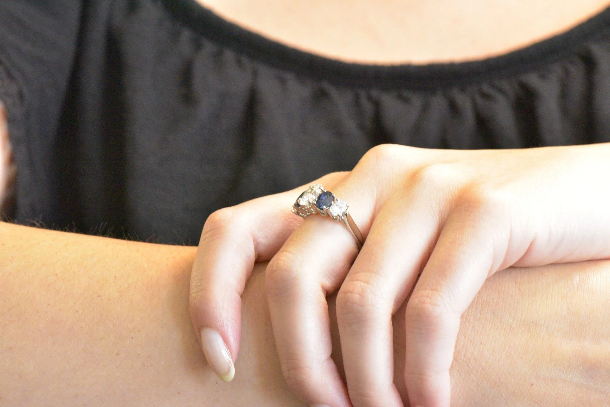 Contemporary 2.90 CTW Diamond Sapphire And Platinum Ring GIA - Image 8