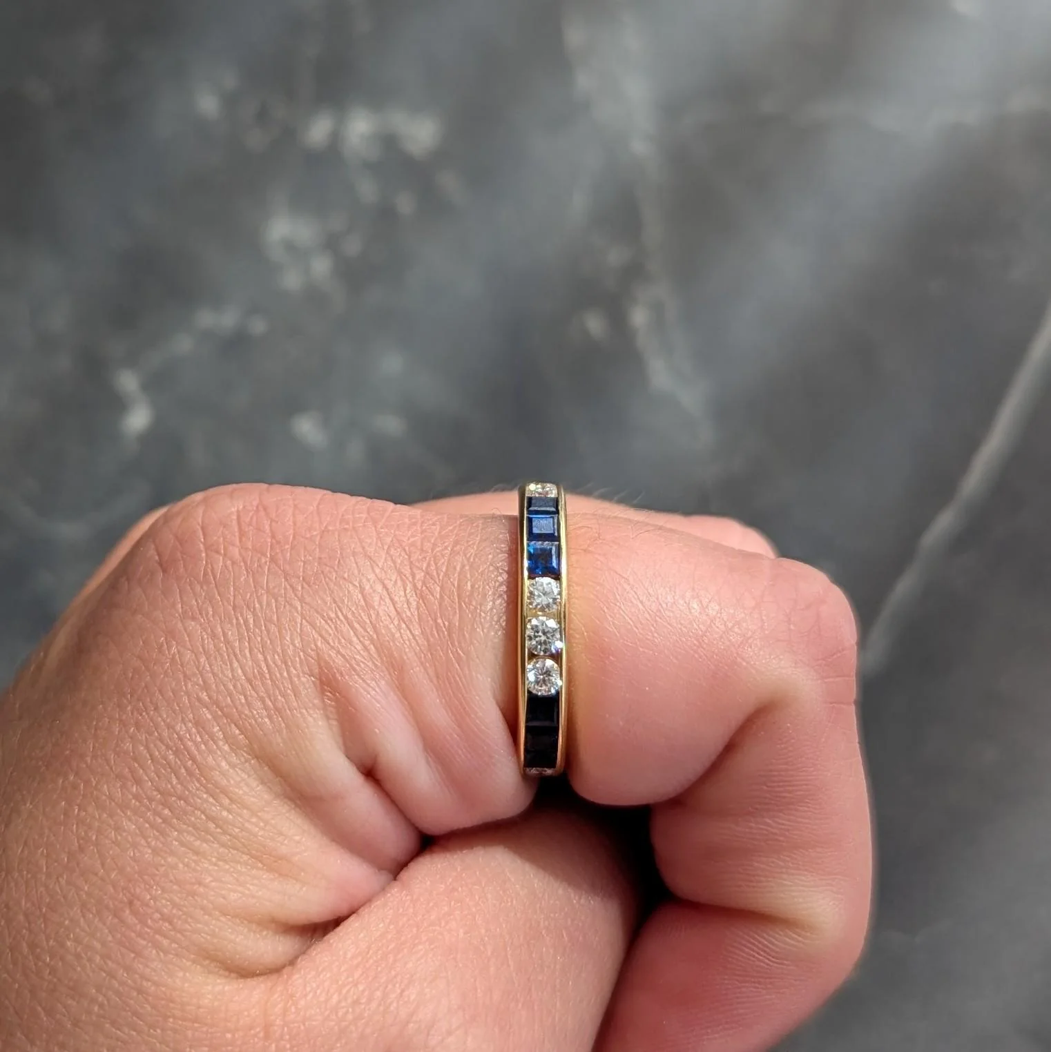 Contemporary 3.00 CTW Diamond Sapphire 18 Karat Yellow Gold Eternity Channel Band Ring - Image 9