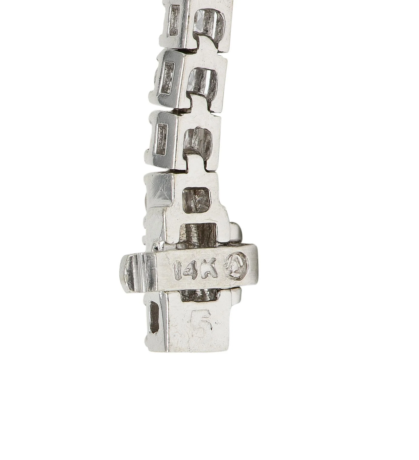 Contemporary 3.25 CTW Diamond 14 Karat White Gold Tennis Line Bracelet - Image 7
