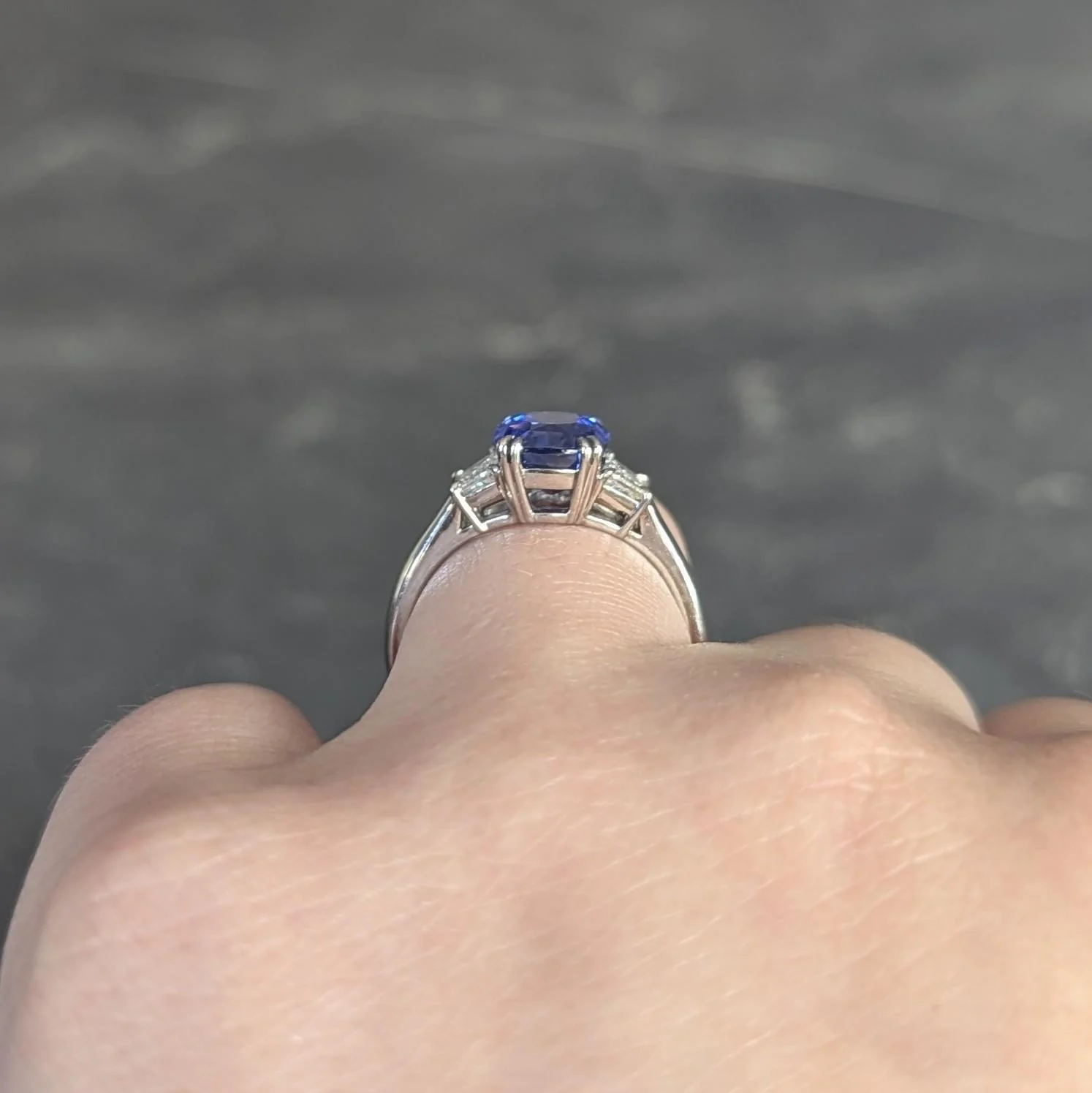 Contemporary 3.26 CTW No Heat Ceylon Sapphire Diamond Platinum Three Stone Ring GIA - Image 12