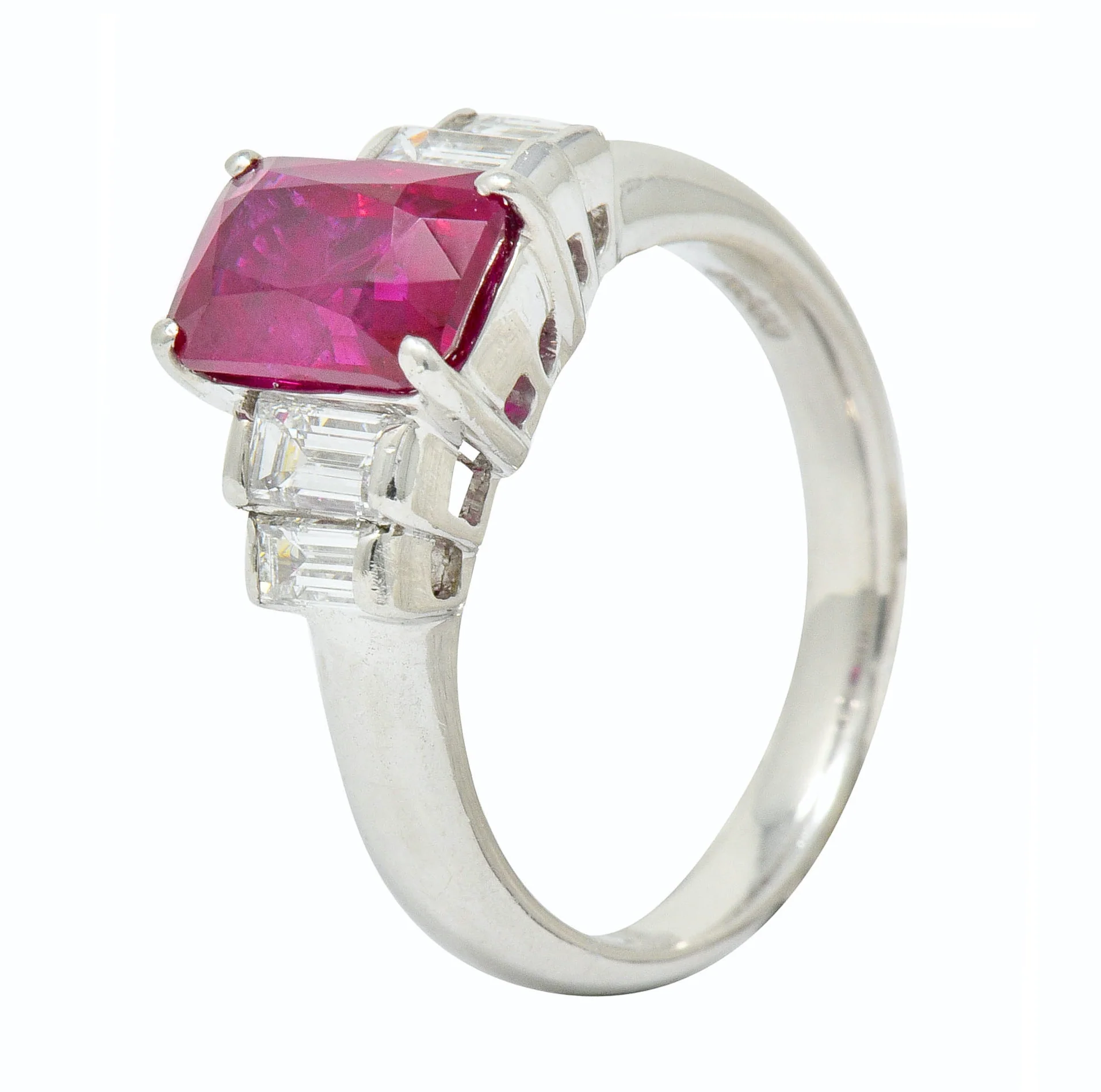 Contemporary 3.49 CTW Burma Ruby Diamond Platinum Stepped Statement Ring GIA - Image 8