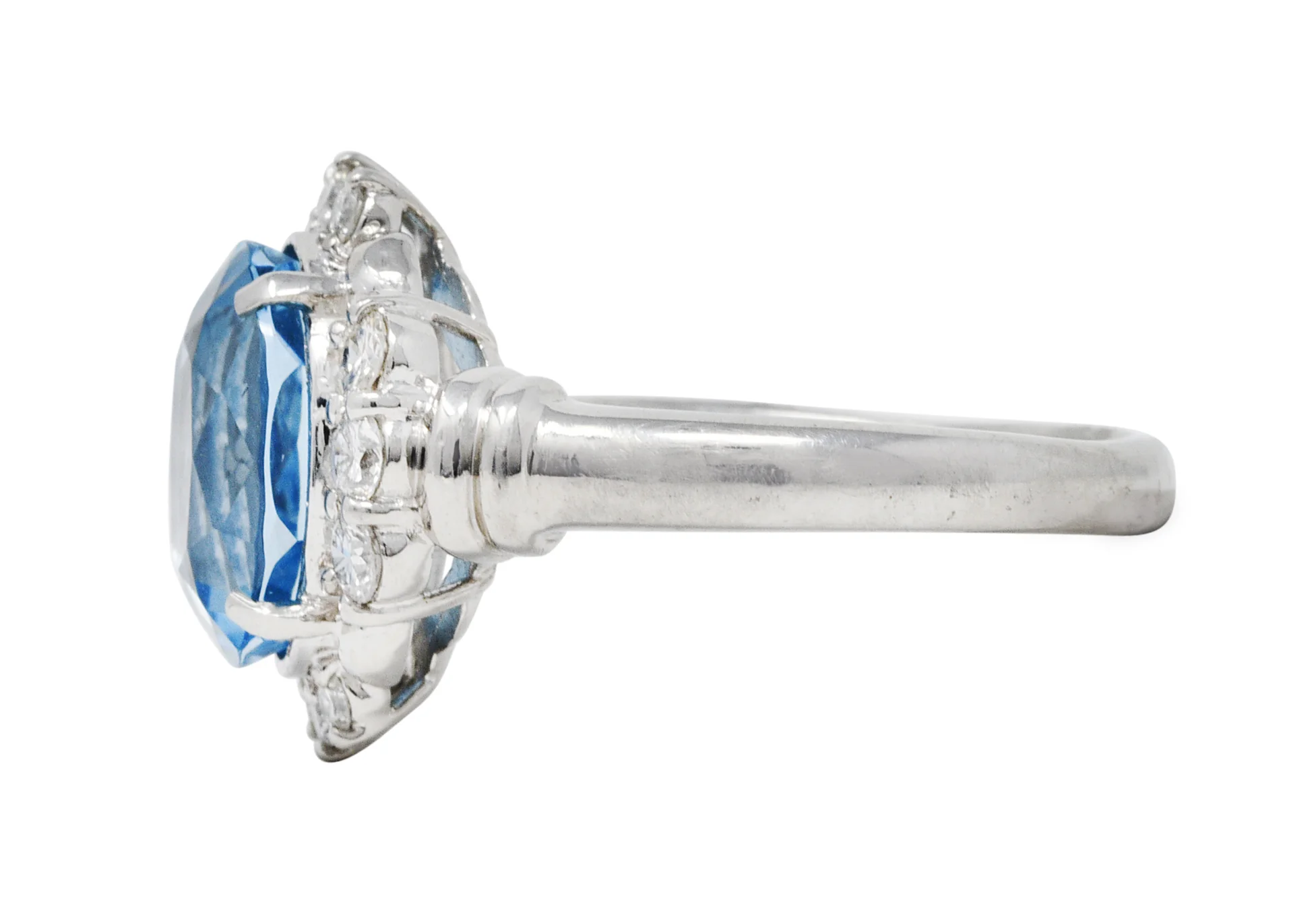 Contemporary 3.70 CTW Aquamarine Diamond Platinum Cluster Ring - Image 5