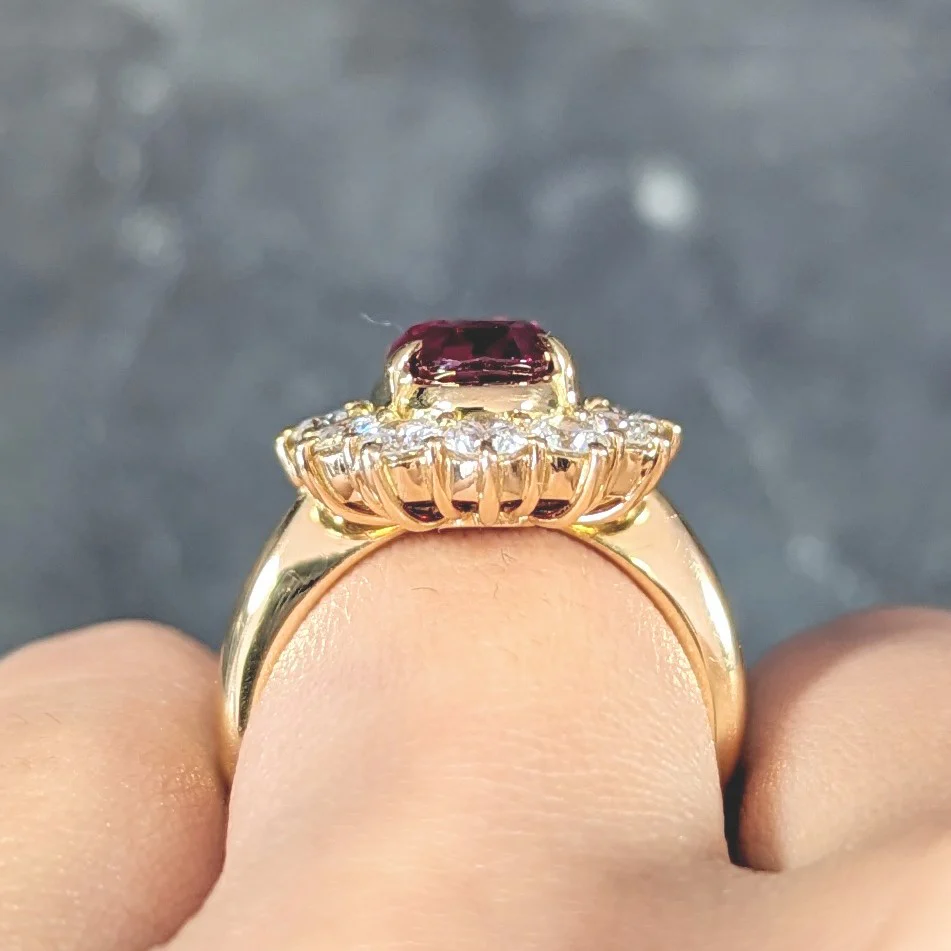 Contemporary 4.28 CTW Oval Step Cut Ruby Diamond 18 Karat Yellow Gold Halo Ring GIA - Image 11