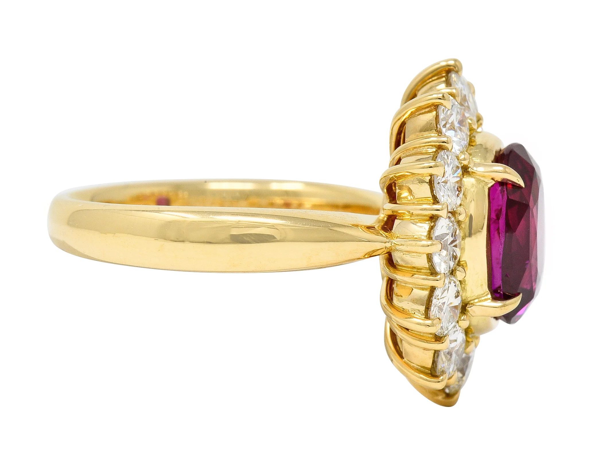 Contemporary 4.28 CTW Oval Step Cut Ruby Diamond 18 Karat Yellow Gold Halo Ring GIA - Image 3