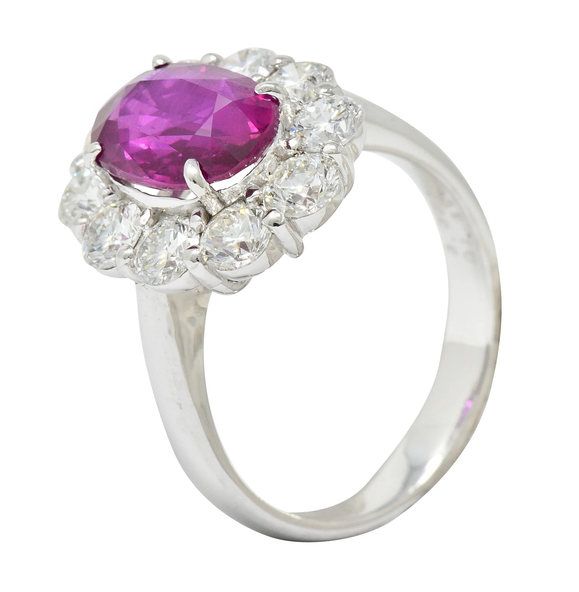 Contemporary 4.66 CTW No Heat Ruby Diamond Platinum Cluster Ring GIA - Image 10