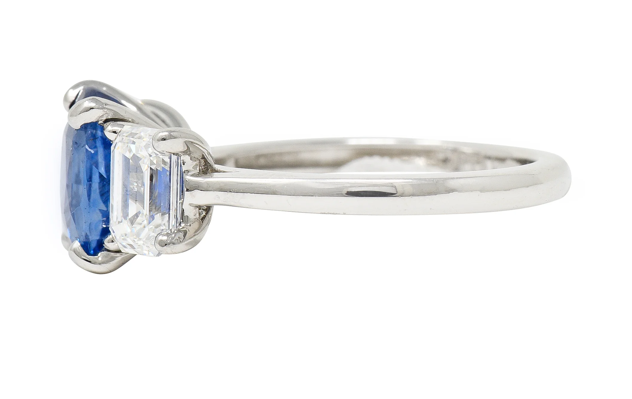 Contemporary 4.82 CTW Oval Cut No Heat Sapphire Emerald Cut Diamond Platinum Three Stone Ring GIA - Image 5