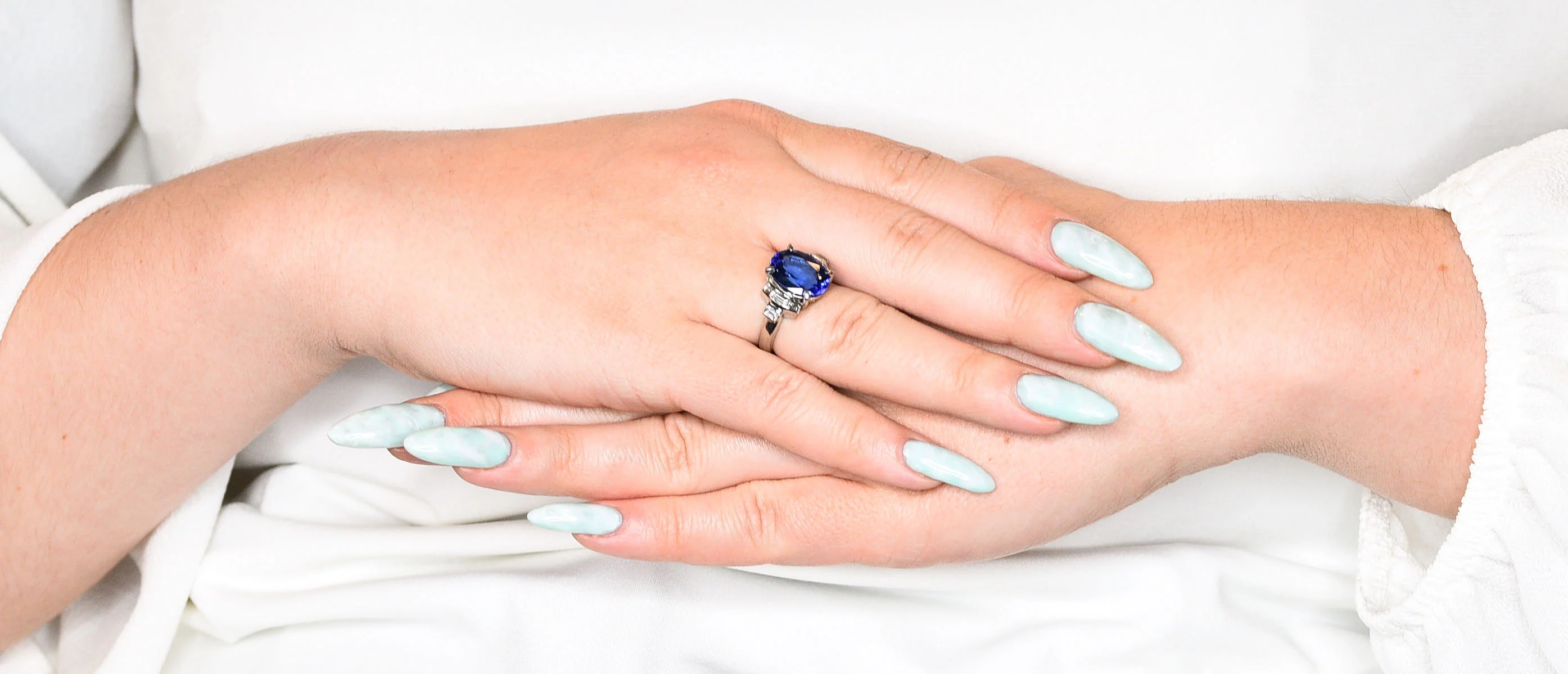 Contemporary 5.89 CTW Tanzanite Diamond Platinum Gemstone Ring - Image 11
