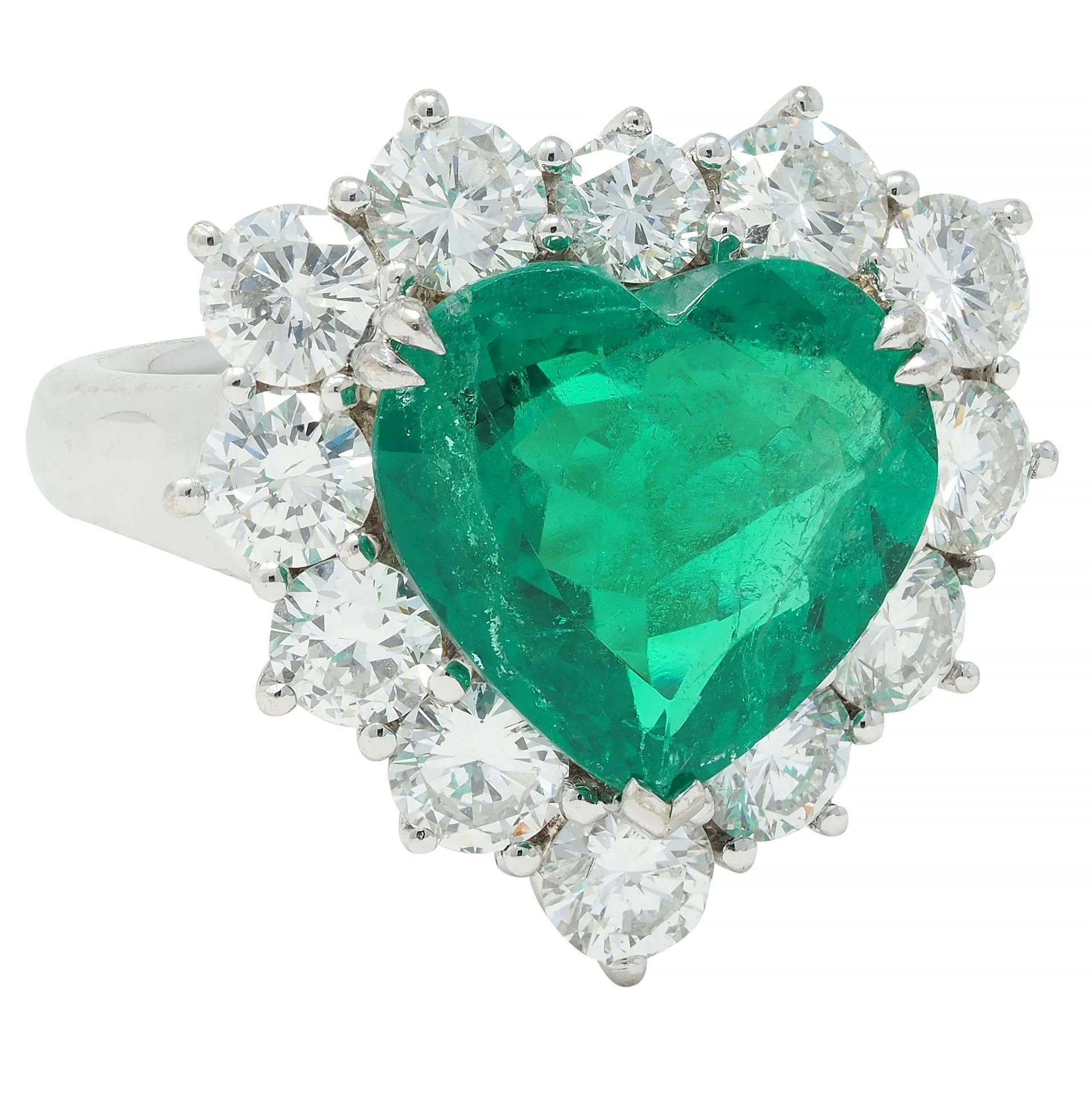 Contemporary 7.00 CTW Colombian Emerald Diamond 18 Karat White Gold Heart Halo Ring AGL - Image 2