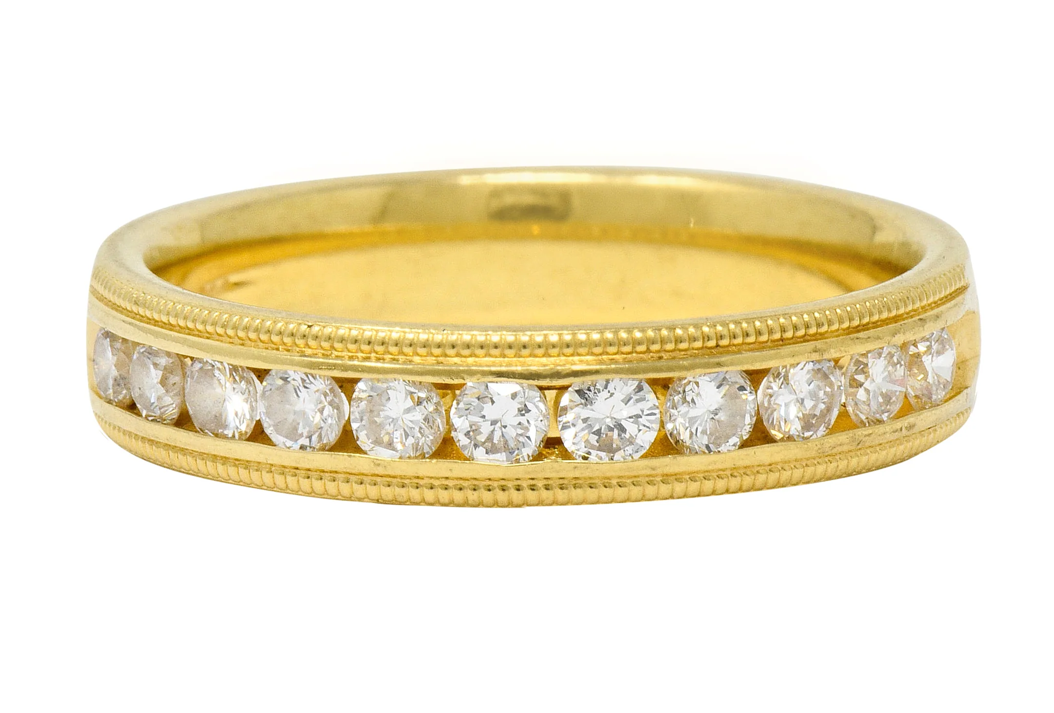 Contemporary Diamond 18 Karat Gold Wedding Anniversary Band Ring