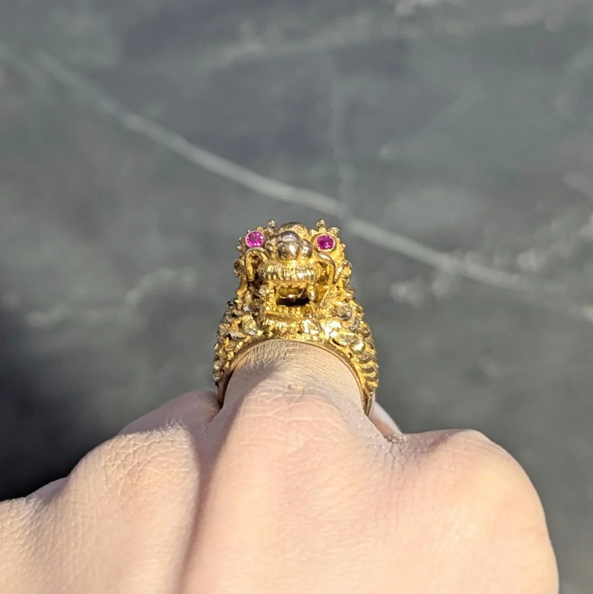 Contemporary Ruby 14 Karat Yellow Gold Dragon Statement Ring - Image 8