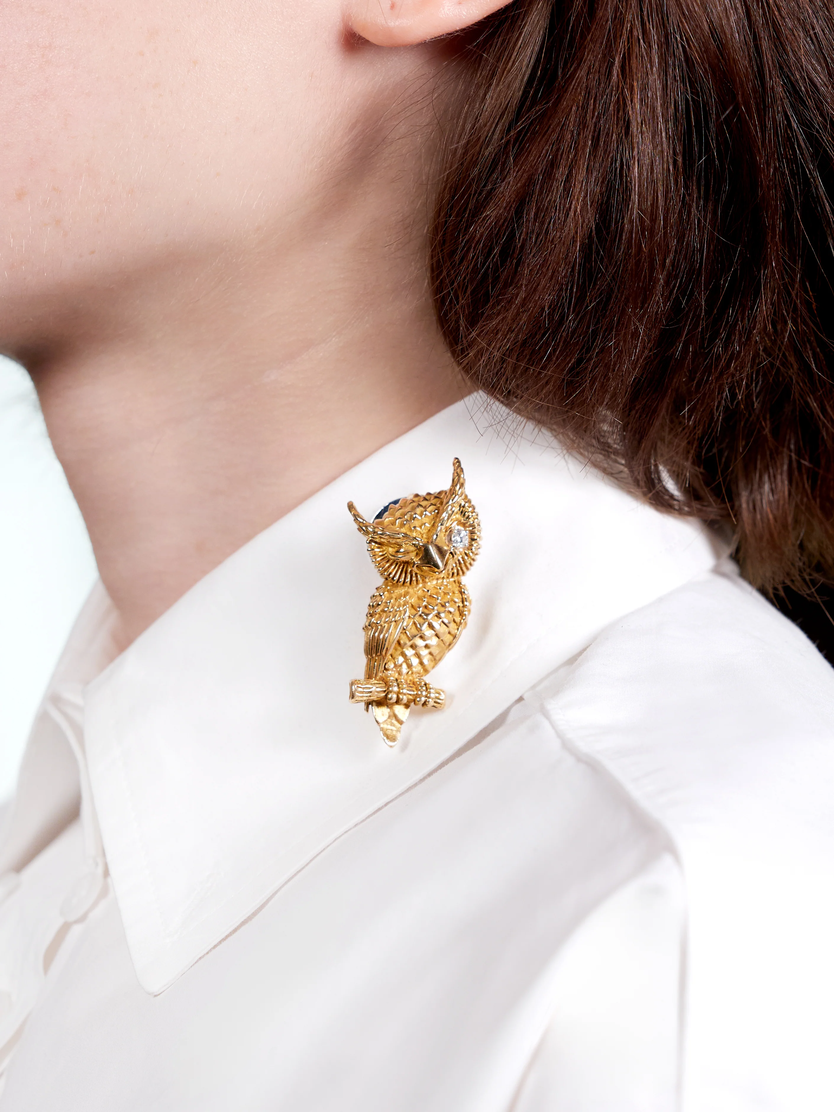 Dan Frere 1970's Diamond 14 Karat Yellow Gold Vintage Owl Bird Brooch - Image 2