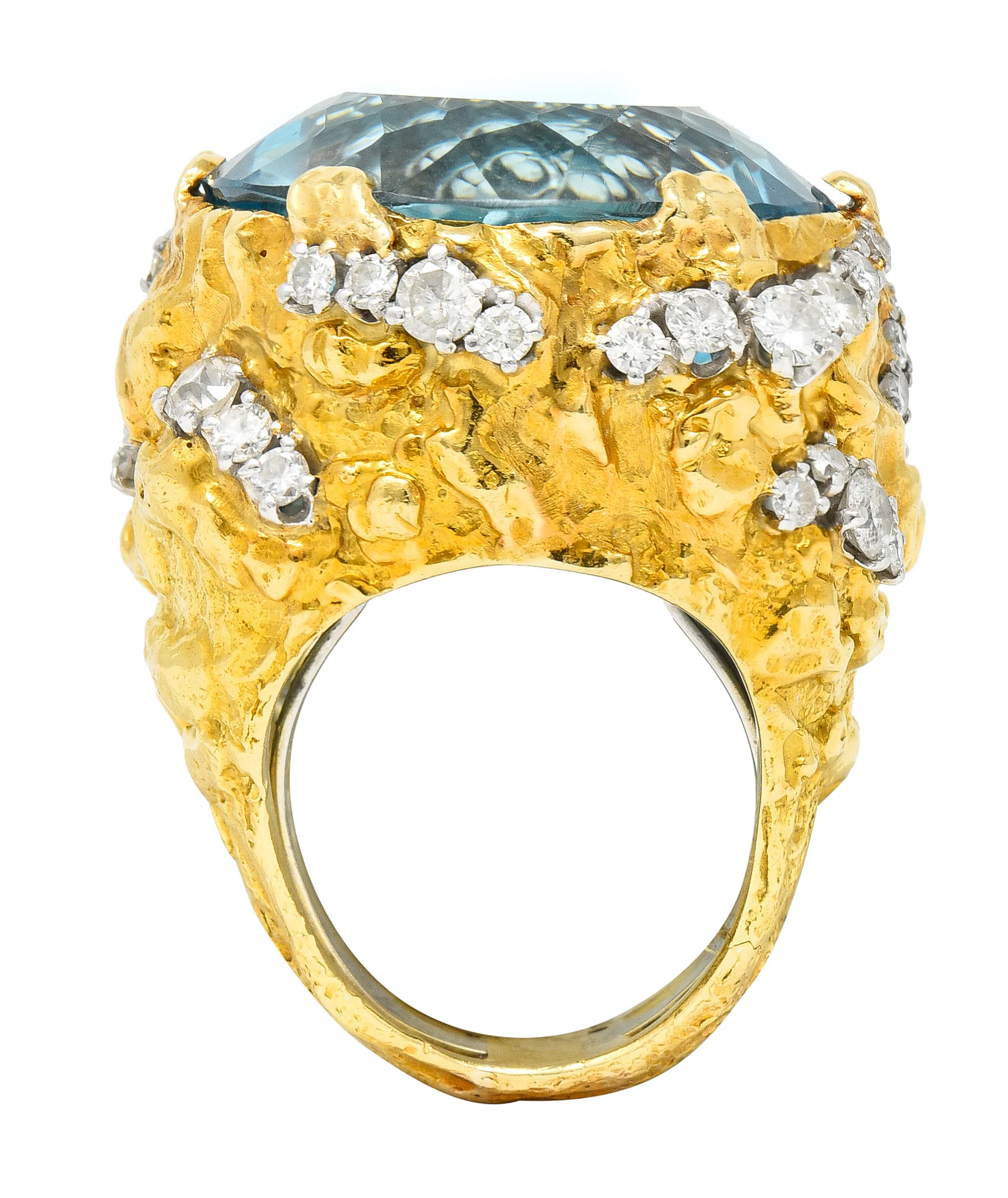 David Webb 1970's 43.10 CTW Aquamarine Diamond Platinum 18 Karat Yellow Gold Substantial Vintage Cocktail Ring - Image 11