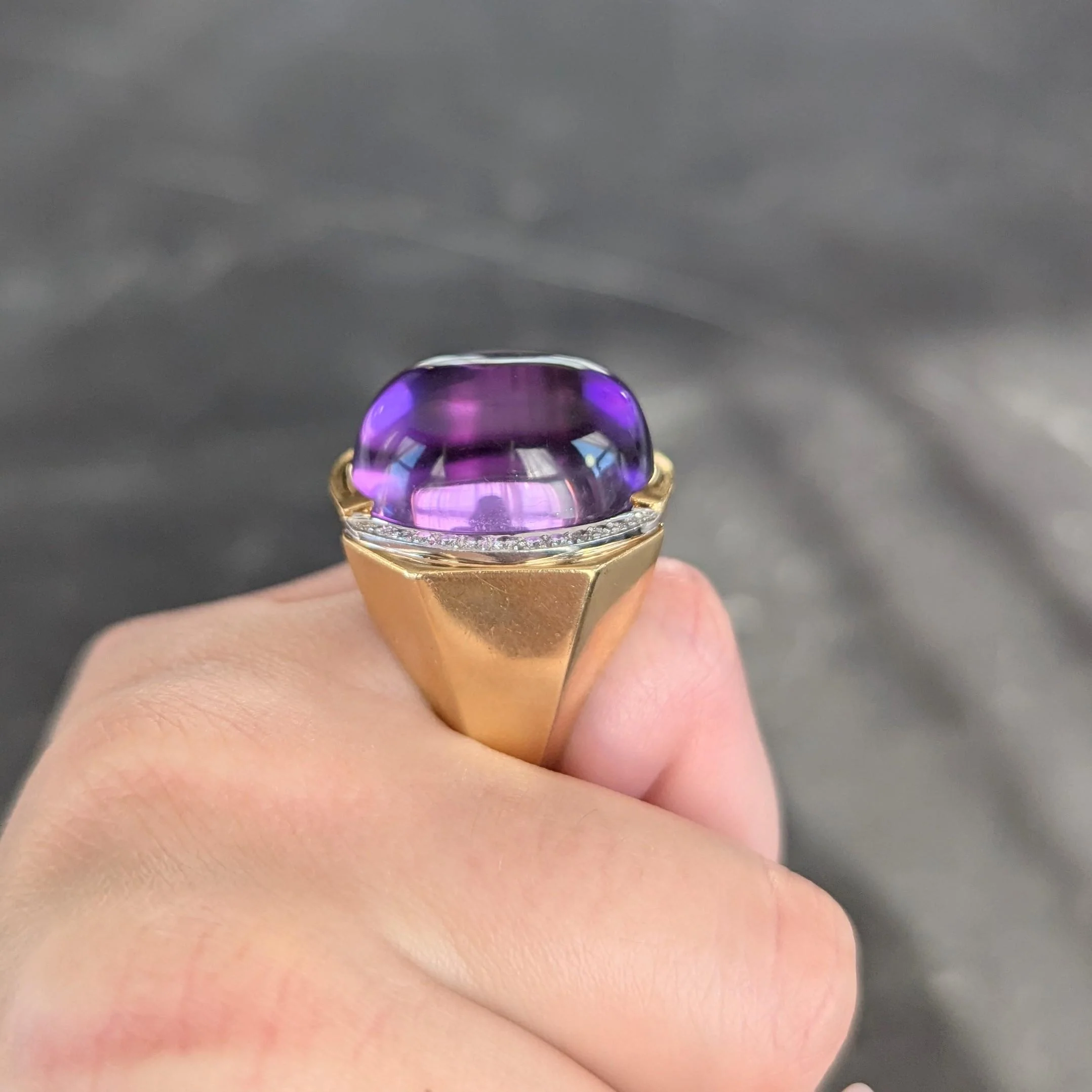 David Webb 1980s Amethyst Diamond Platinum 18 Karat Gold Vintage Cocktail Ring - Image 12