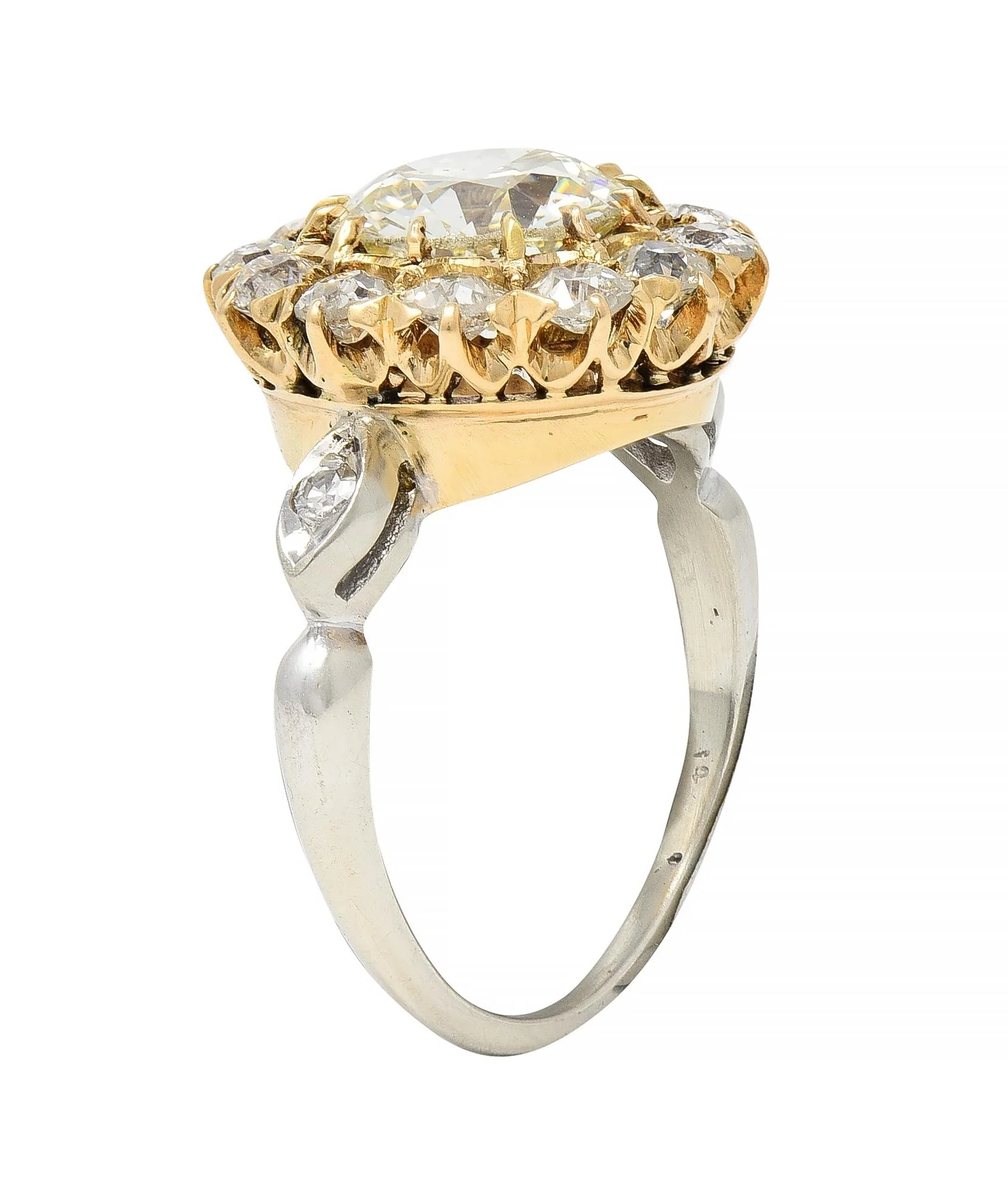 Early Art Deco 2.95 CTW Old European Cut Diamond 14 Karat Two-Tone Gold Vintage Cluster Ring - Image 3
