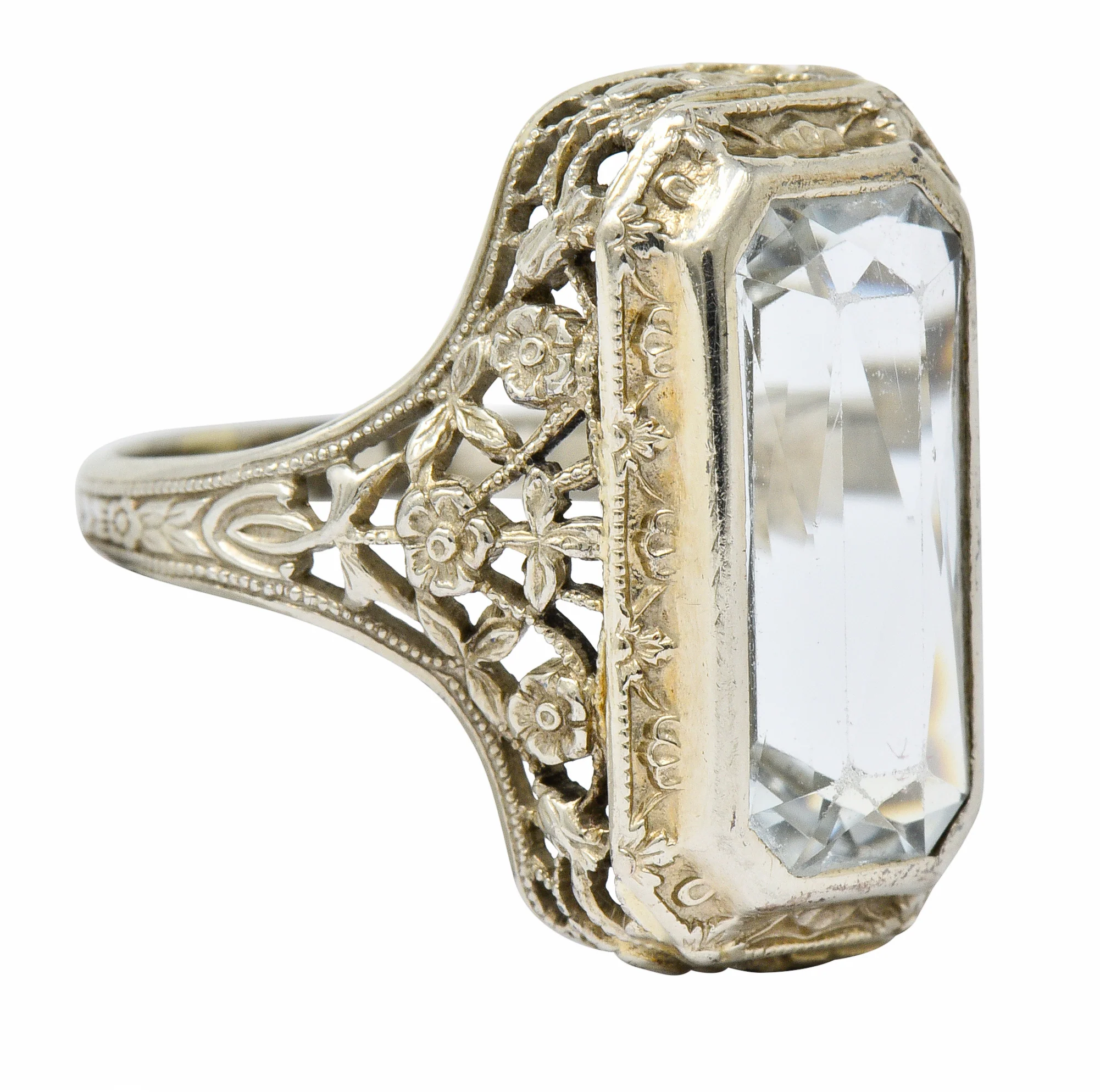 Early Art Deco Aquamarine 14 Karat White Gold Floral Lace Ring - Image 3