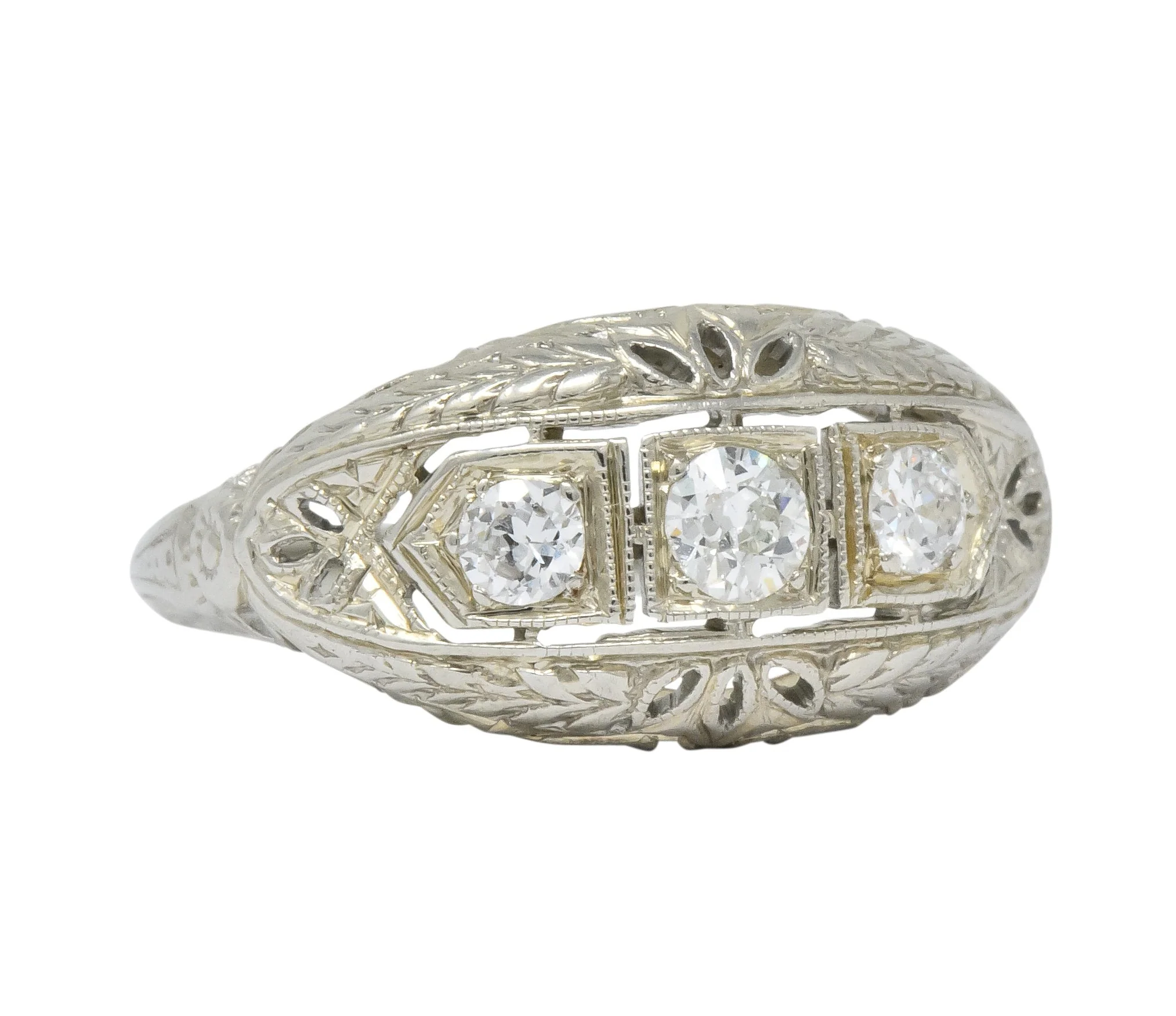 Edwardian 0.40 CTW Diamond 18 Karat White Gold Engagement Ring - Image 2