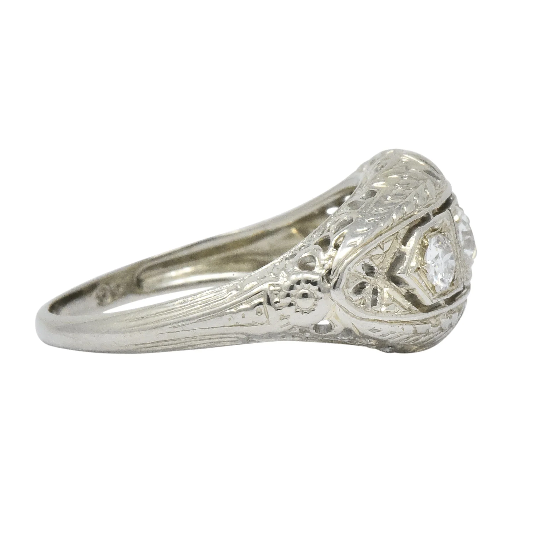 Edwardian 0.40 CTW Diamond 18 Karat White Gold Engagement Ring - Image 3