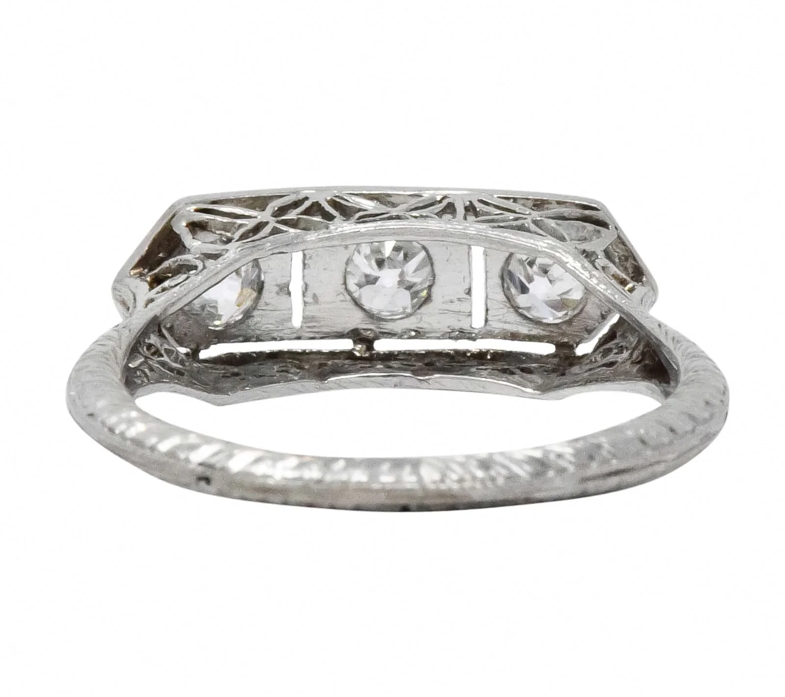 Edwardian 0.45 CTW Old European Diamond Platinum Three Stone Ring - Image 4