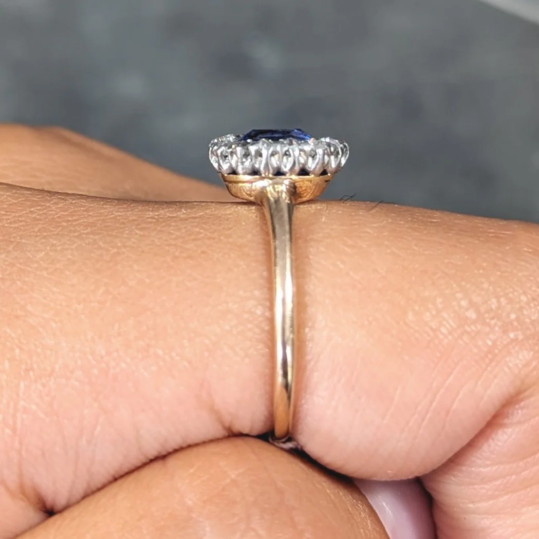 Edwardian 1.44 CTW Oval Cut Sapphire Diamond Platinum-Topped Antique Halo Ring - Image 10