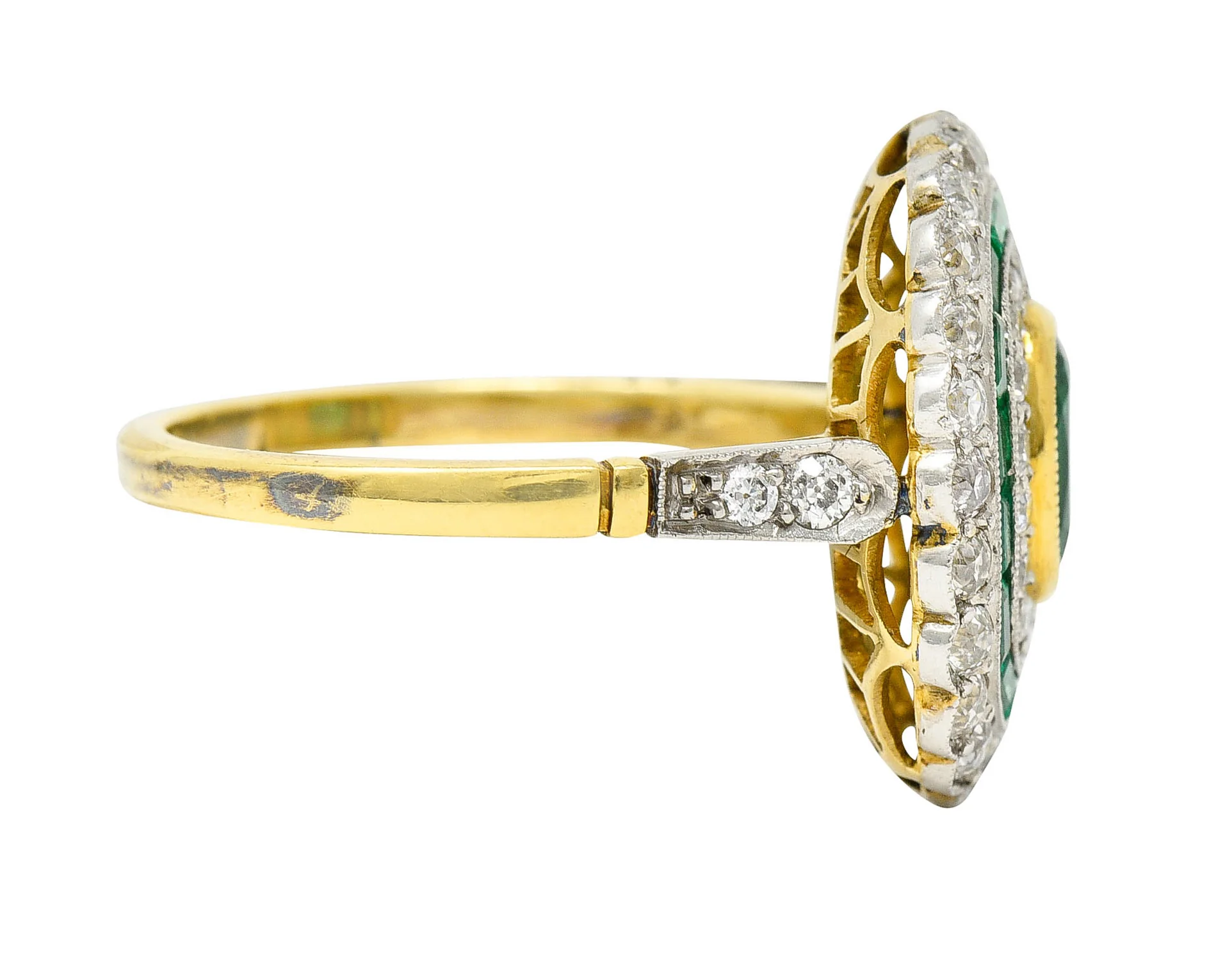 Edwardian 2.15 CTW Emerald Diamond Platinum-Topped 18 Karat Gold Dinner Ring - Image 4