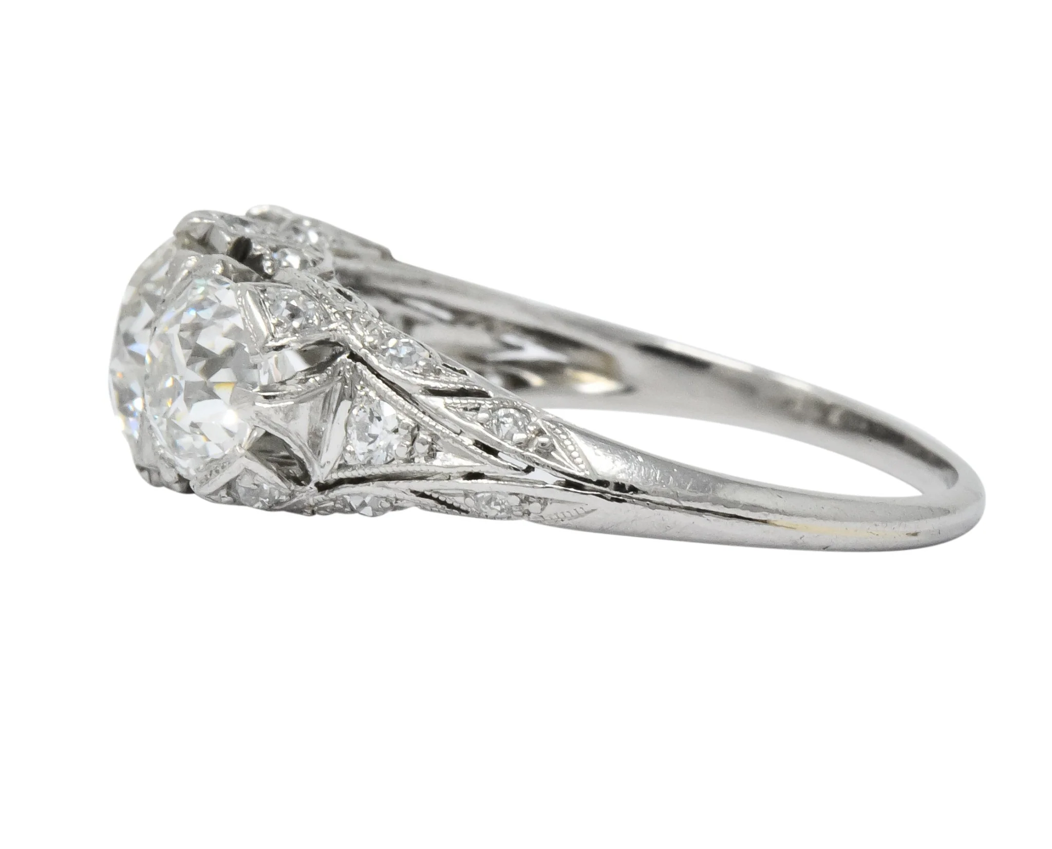 Edwardian 2.70 CTW Old European Diamond Platinum Three Stone Ring GIA - Image 4