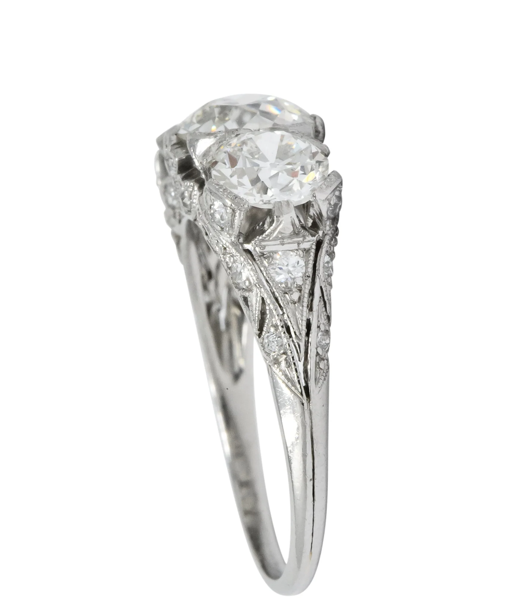 Edwardian 2.70 CTW Old European Diamond Platinum Three Stone Ring GIA - Image 5
