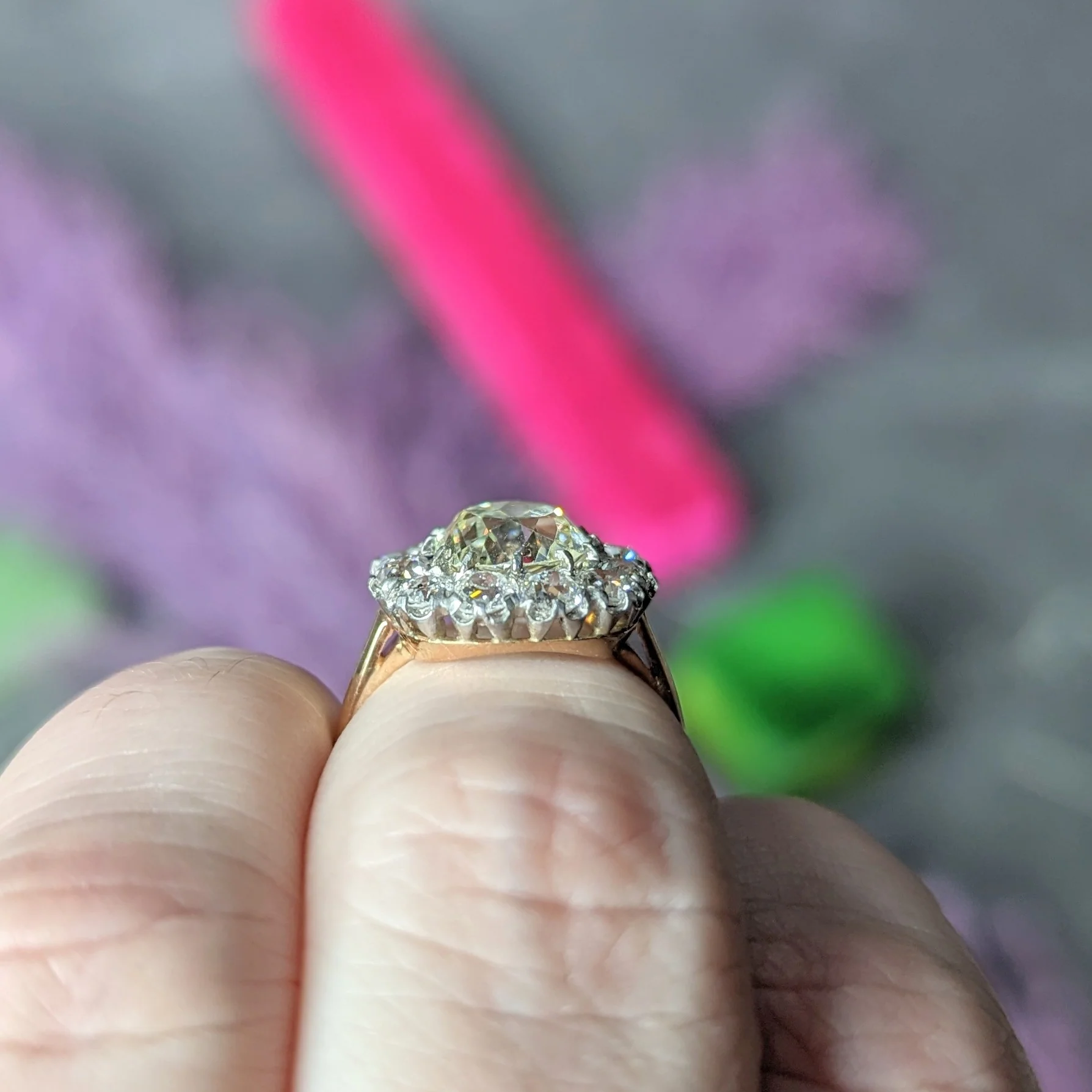 Edwardian 4.16 CTW Old Mine Old European Cut Diamond Platinum-Topped 18 Karat Yellow Gold Cluster Antique Engagement Ring - Image 12