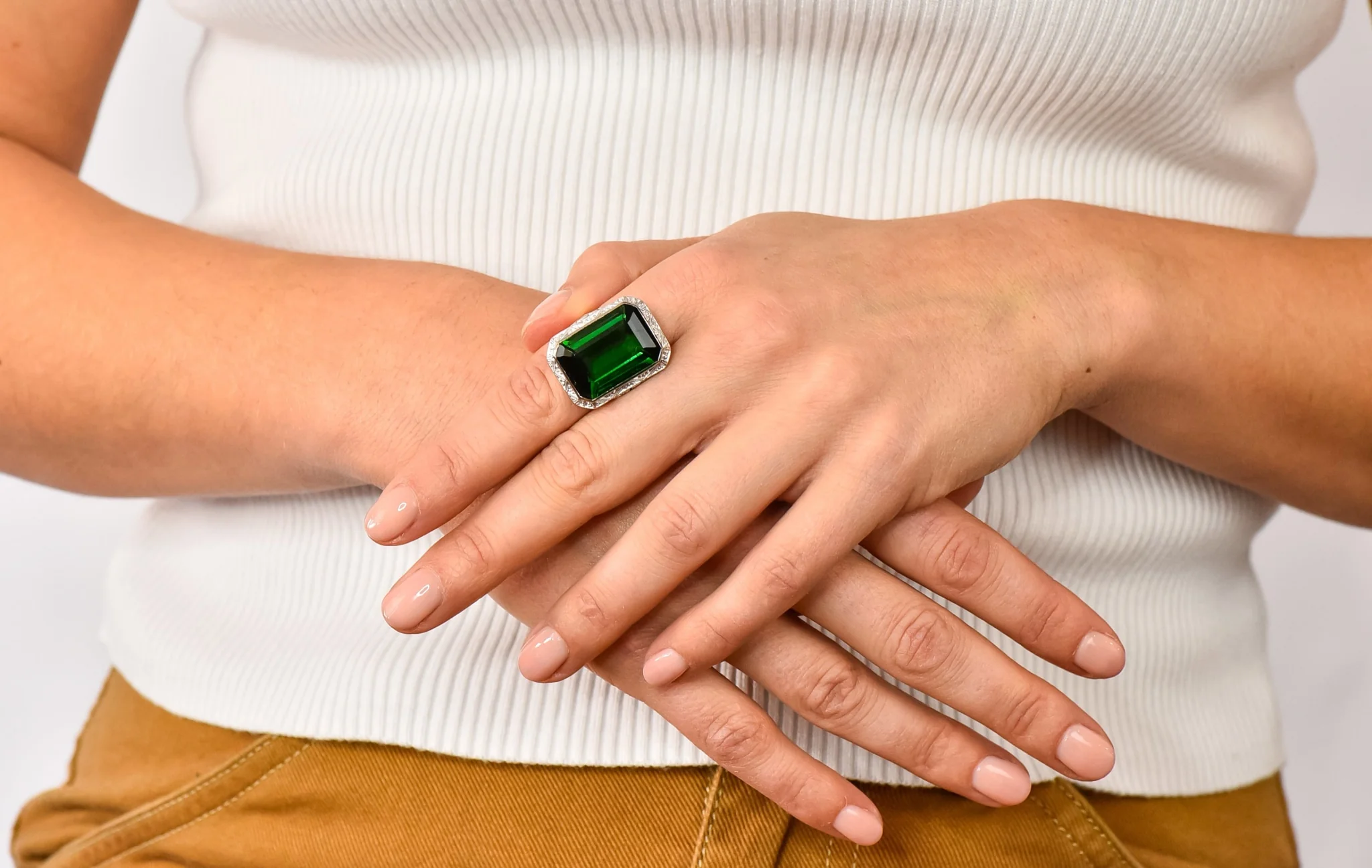 Edwardian 45.28 CTW Green Tourmaline Platinum-Topped 14 Karat Gold Cocktail Ring - Image 9