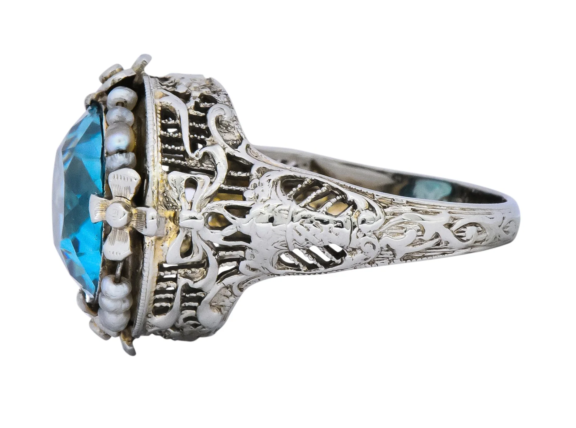 Edwardian 5.00 CTW Blue Zircon Seed Pearl 18 Karat White Gold Ring - Image 5