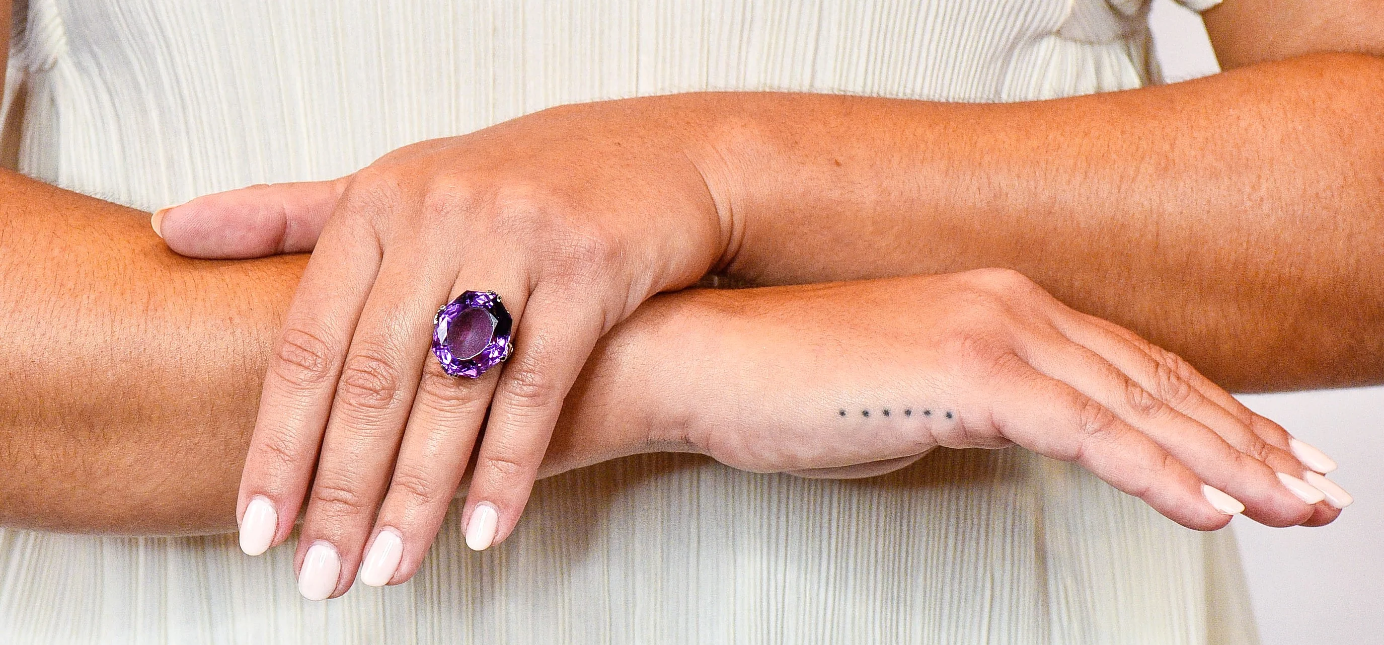 Edwardian Amethyst 18 Karat White Gold Floral Lace Cocktail Ring - Image 12