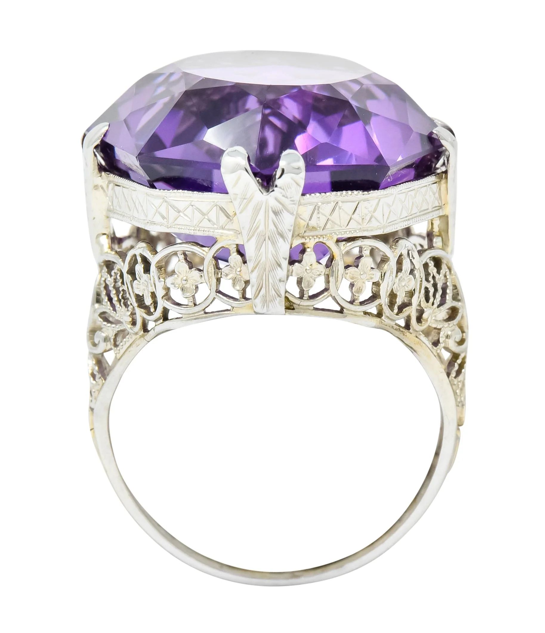Edwardian Amethyst 18 Karat White Gold Floral Lace Cocktail Ring - Image 2
