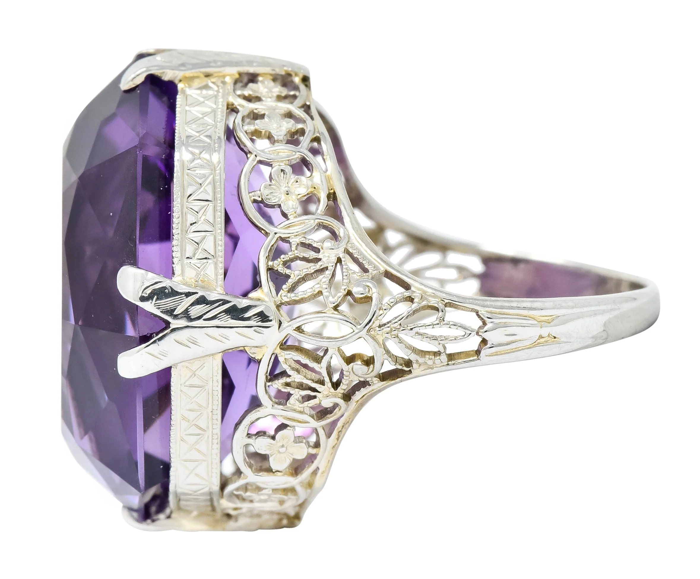 Edwardian Amethyst 18 Karat White Gold Floral Lace Cocktail Ring - Image 6