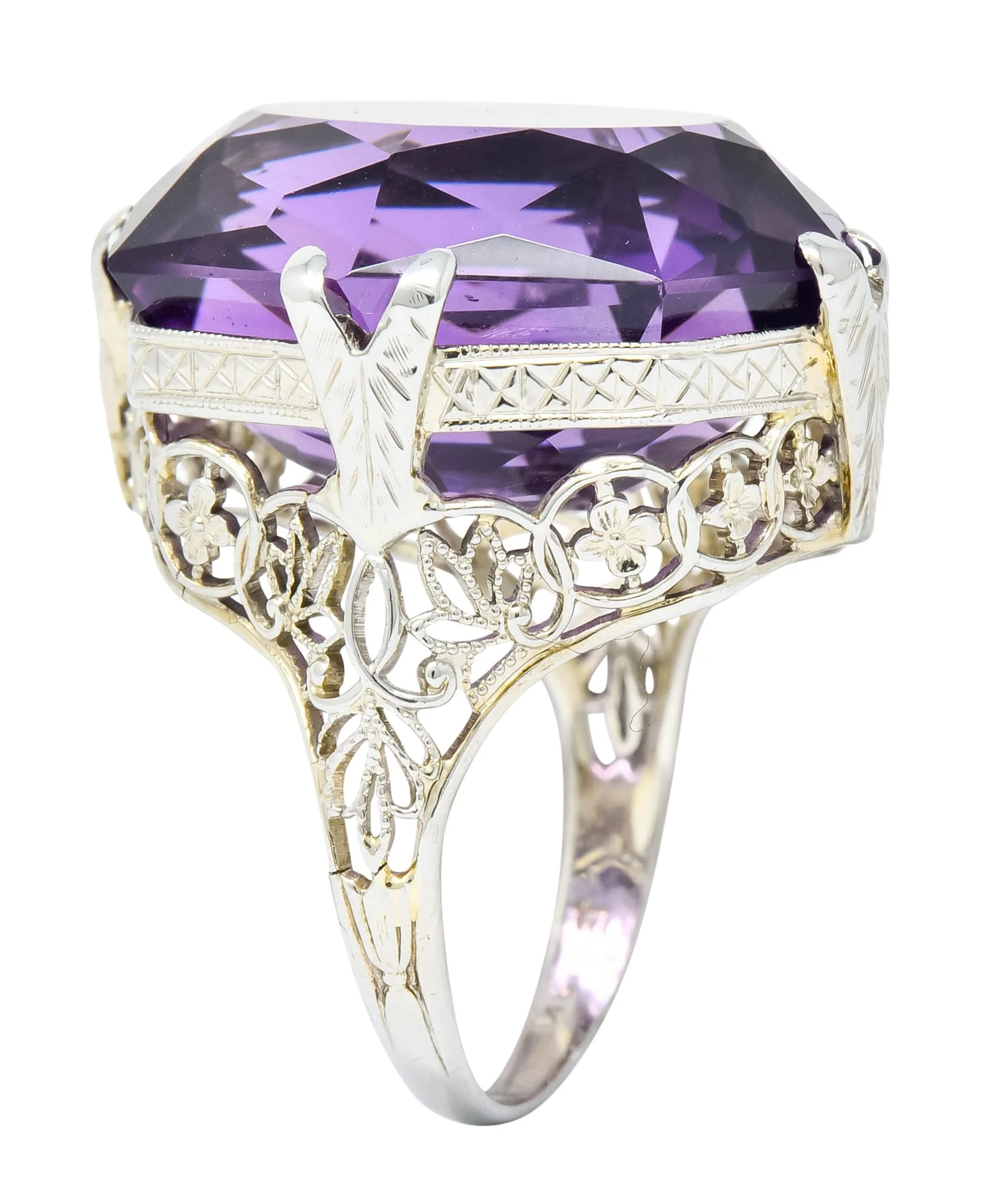 Edwardian Amethyst 18 Karat White Gold Floral Lace Cocktail Ring - Image 8