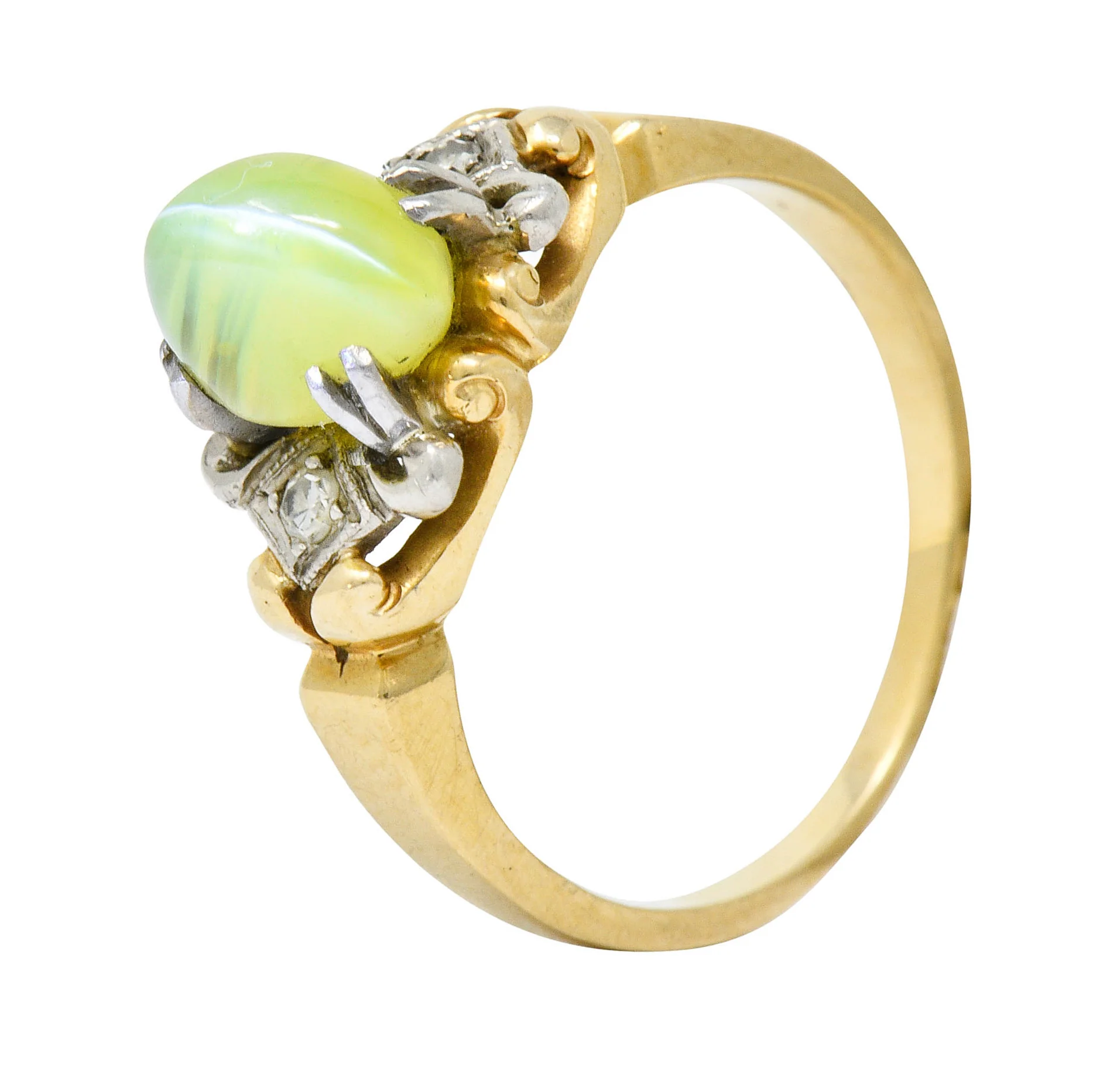 Edwardian Cat's Eye Chrysoberyl Diamond Platinum-Topped 14 Karat Gold Ring - Image 2