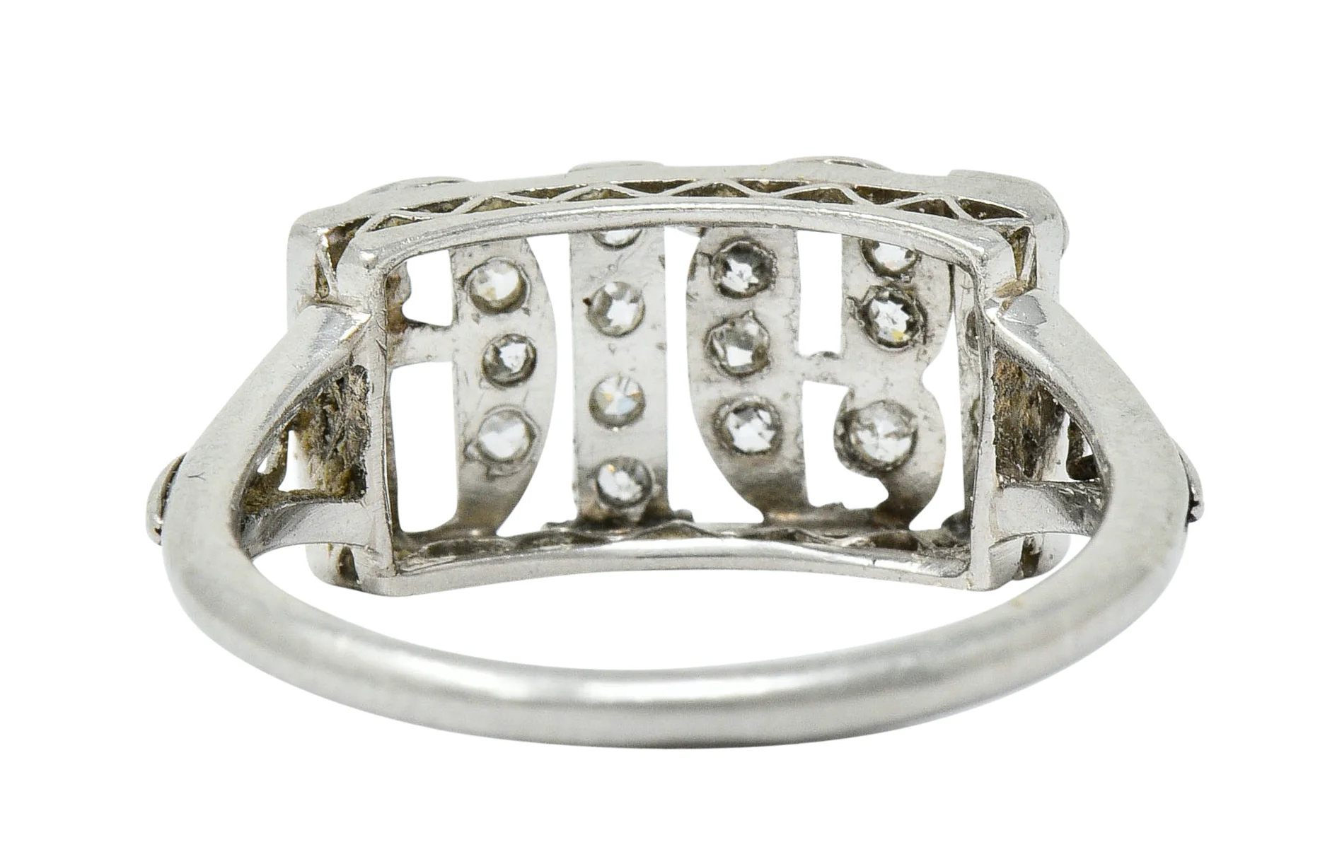 Edwardian Diamond Platinum 1916 Date Ring - Image 4