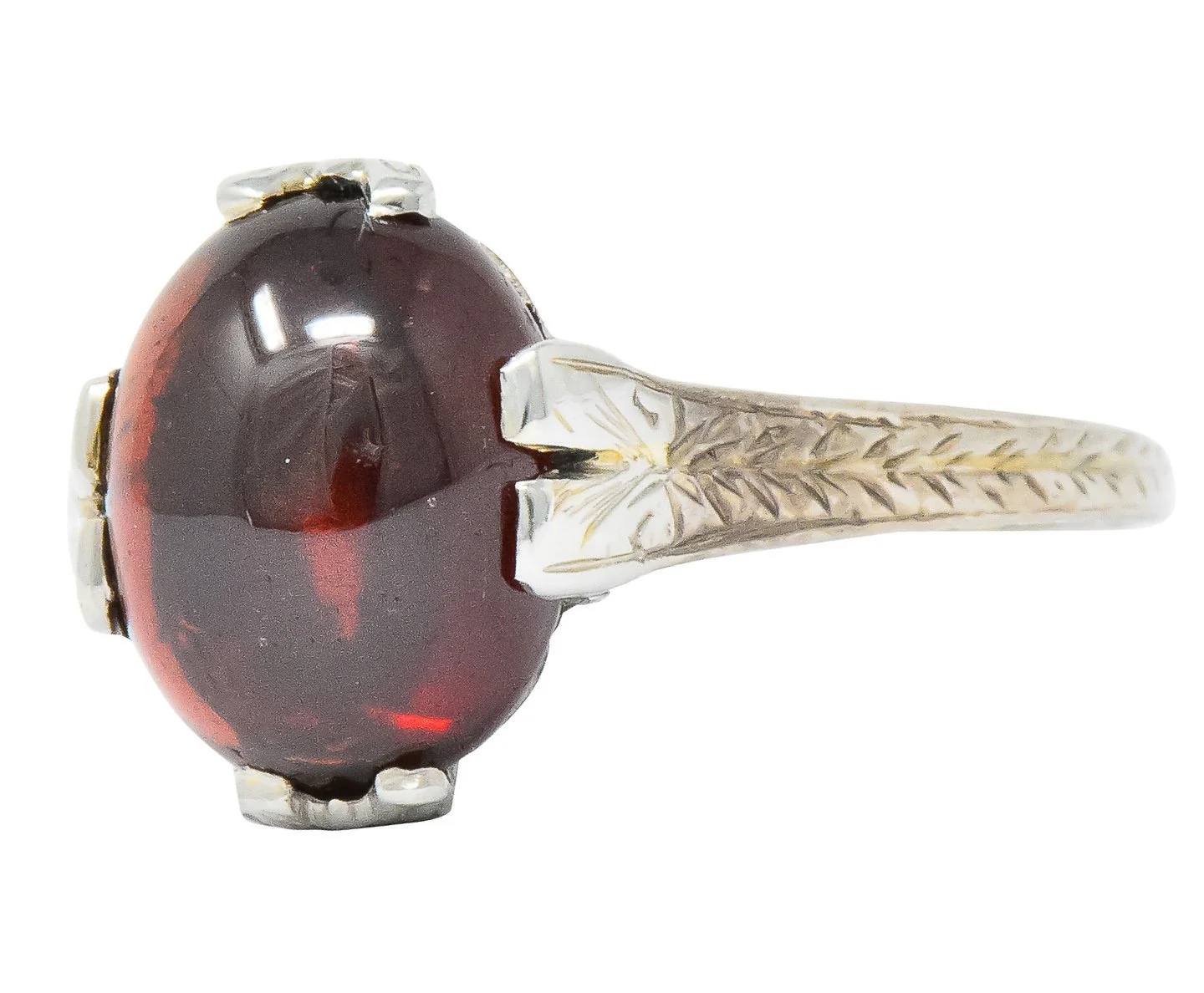 Edwardian Garnet 18 Karat White Gold Ring - Image 4