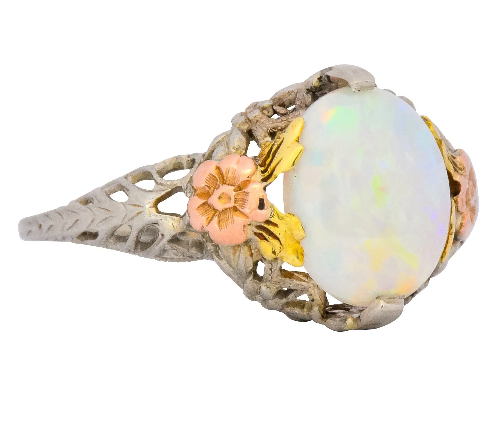 Edwardian Oval Cabochon Opal 14 Karat Tri-Colored Gold Ring - Image 2