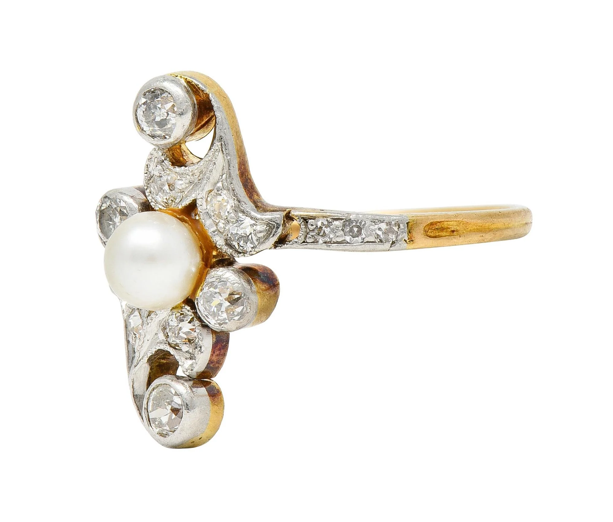 Edwardian Pearl Diamond Platinum-Topped 18 Karat Gold Foliate Antique Navette Ring - Image 6