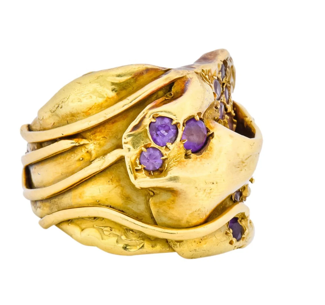 Elizabeth Gage British 1986 Vintage Amethyst 18 Karat Gold Band Ring - Image 2