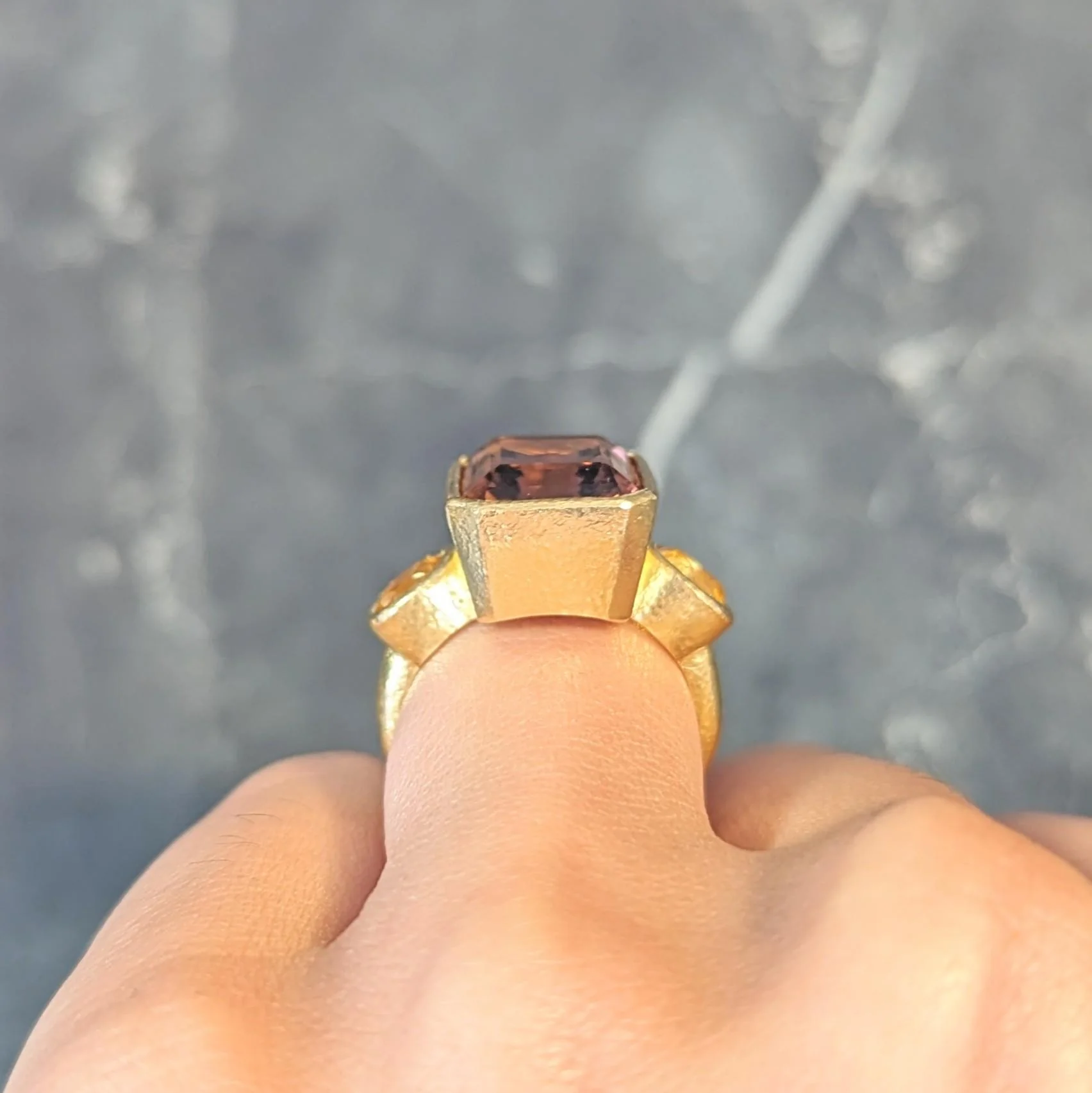 Elizabeth Locke Tourmaline Yellow Sapphire 18 Karat Gold Gemstone Cocktail Ring - Image 14