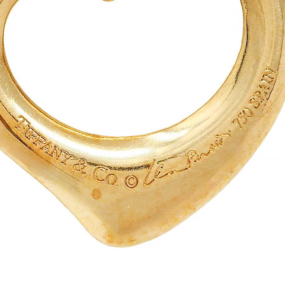 Elsa Peretti Tiffany & Co. 18 Karat Yellow Gold Open Heart Pendant Necklace - Image 9