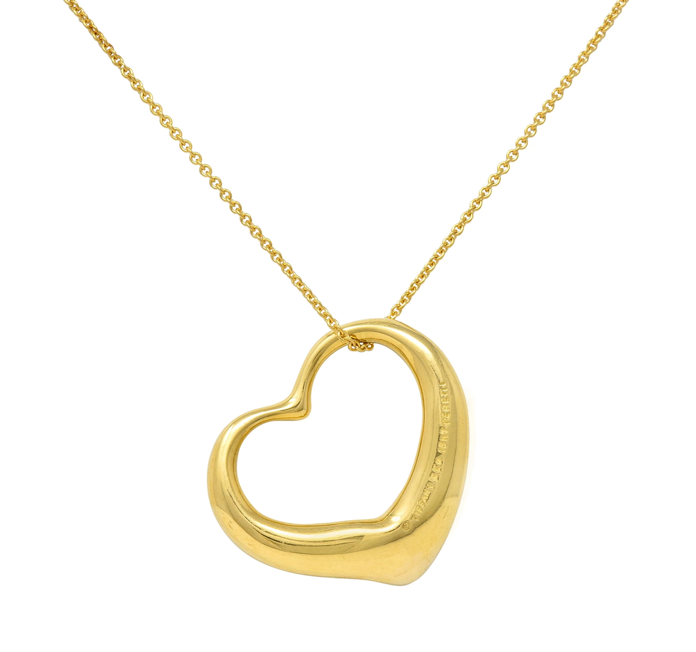 Elsa Peretti Tiffany & Co. 1990's 18 Karat Yellow Gold Open Heart Vintage Pendant Necklace - Image 4