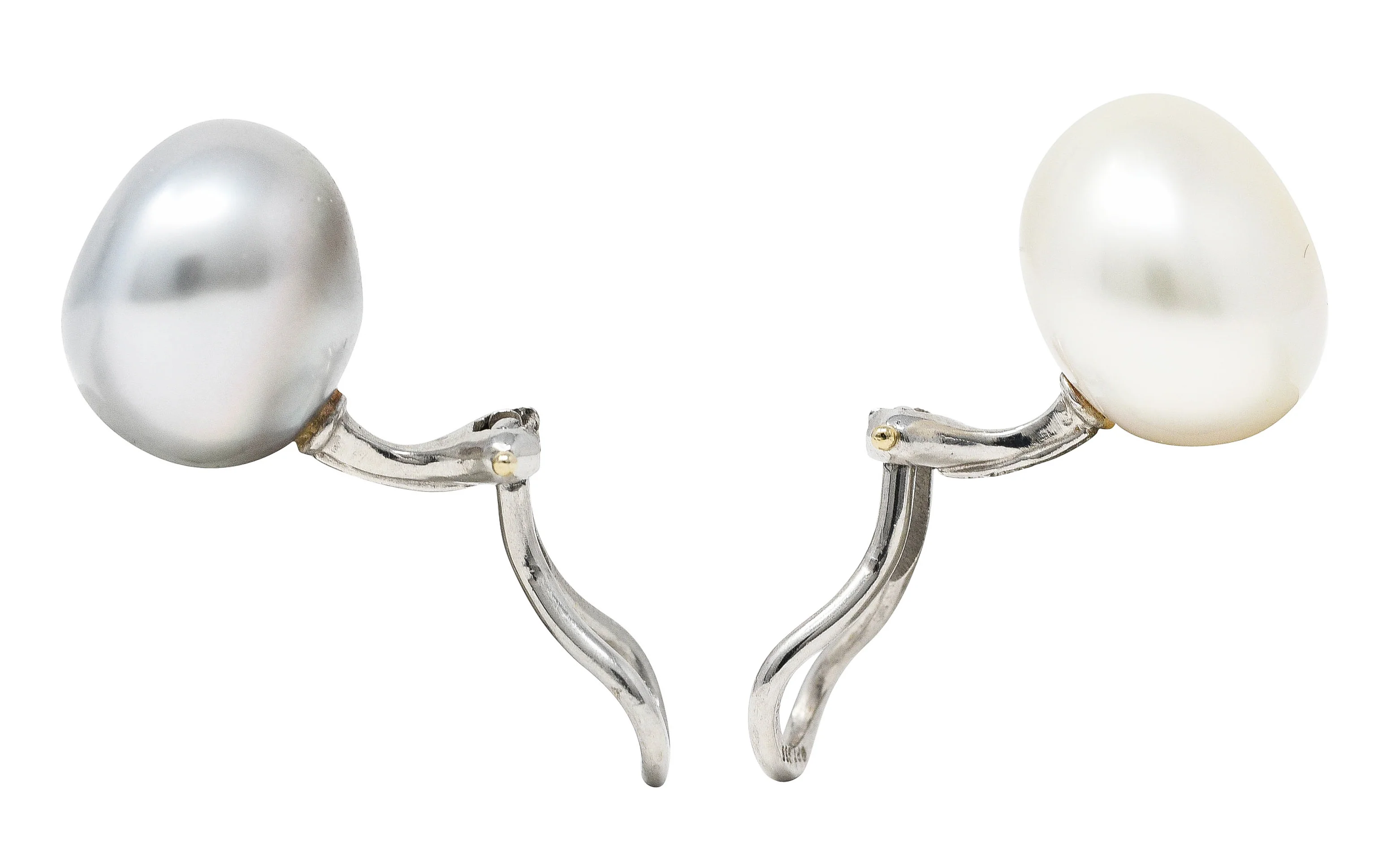Elsa Peretti Tiffany & Co Keshi Pearl 18 Karat White Gold Mismatched Ear-Clip Earrings - Image 5