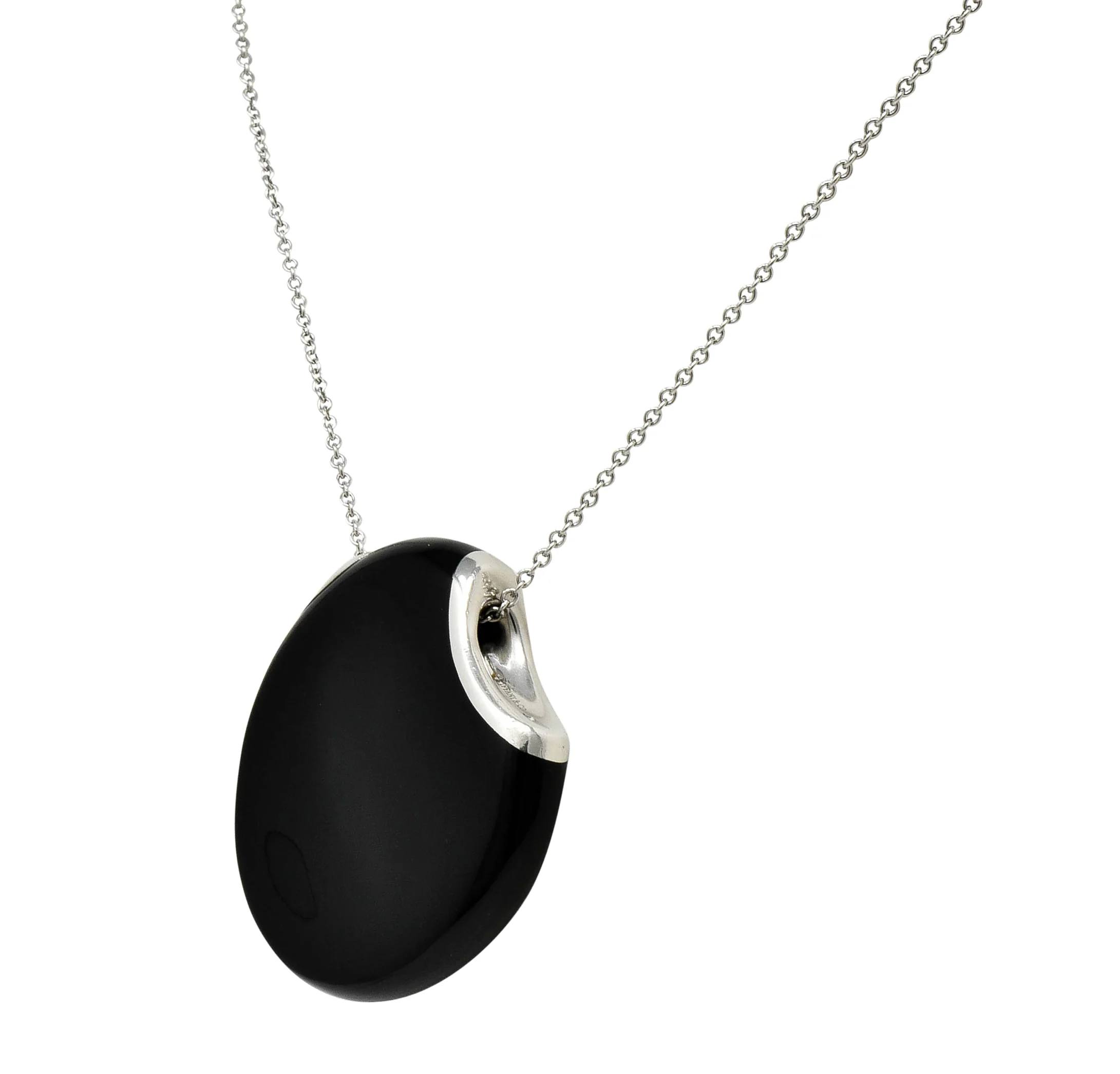 Elsa Peretti Tiffany & Co. Onyx Platinum Touchstone Pendant Necklace - Image 4
