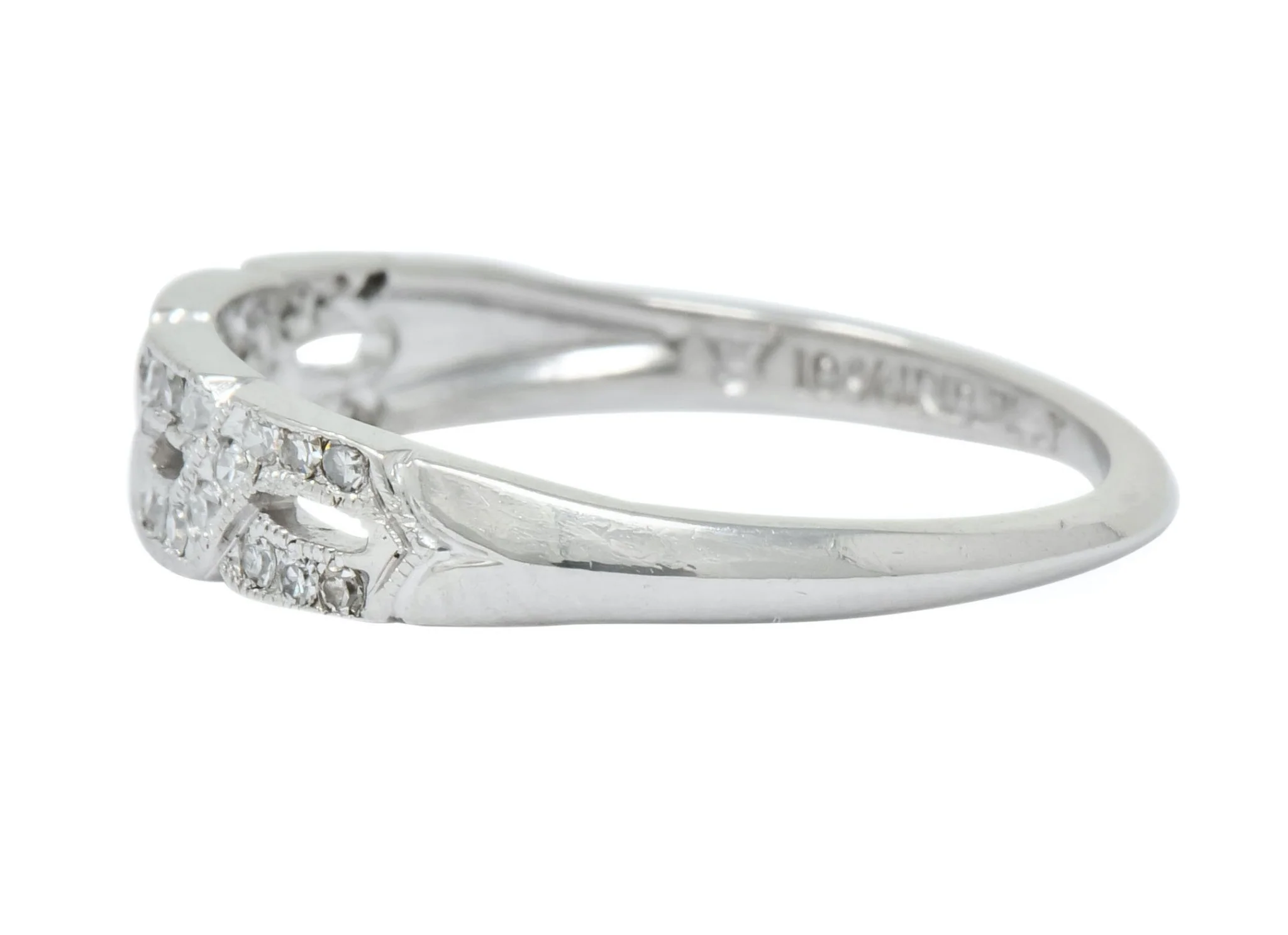 Enchanting Edwardian Diamond Platinum Trellis Band Ring - Image 5
