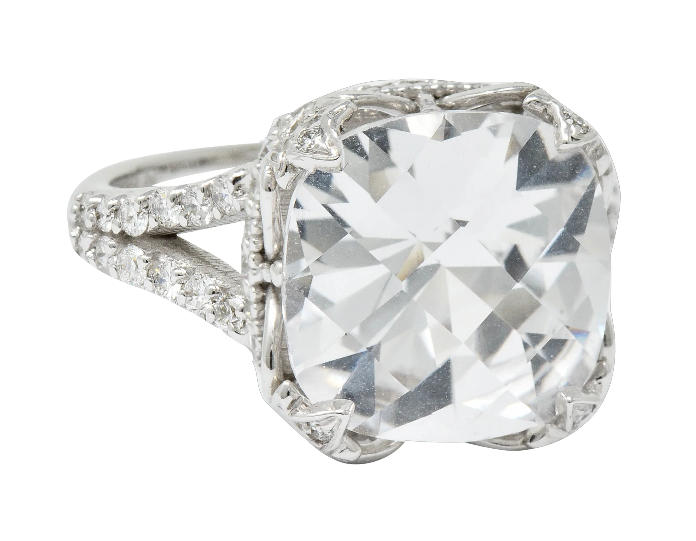 Exquisite 10.25 CTW White Sapphire Diamond 18 Karat White Gold Cocktail Ring
