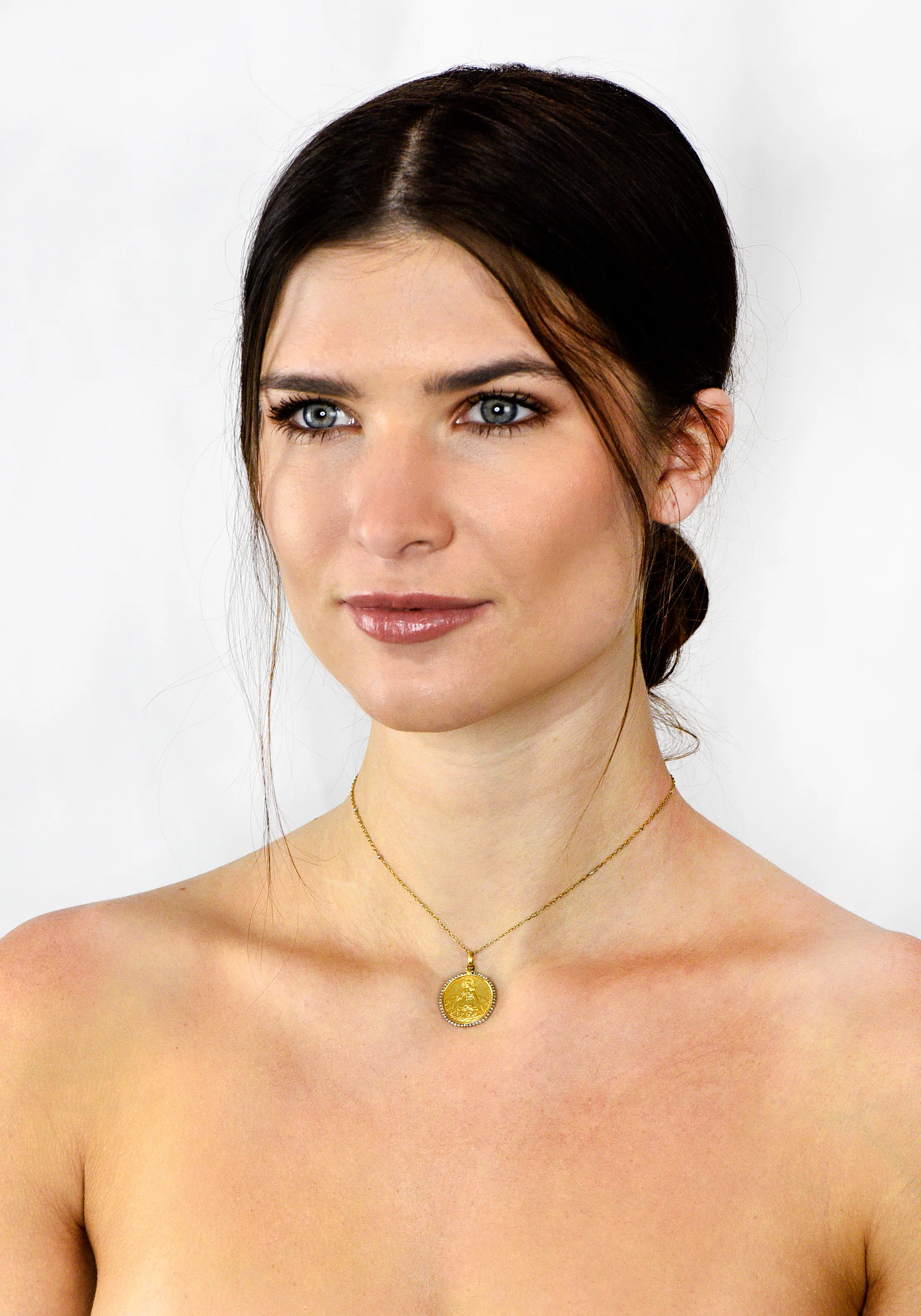 Felix Rasumny Art Nouveau Natural Freshwater Seed Pearl 18 Karat Gold Religious Medal Necklace - Image 11
